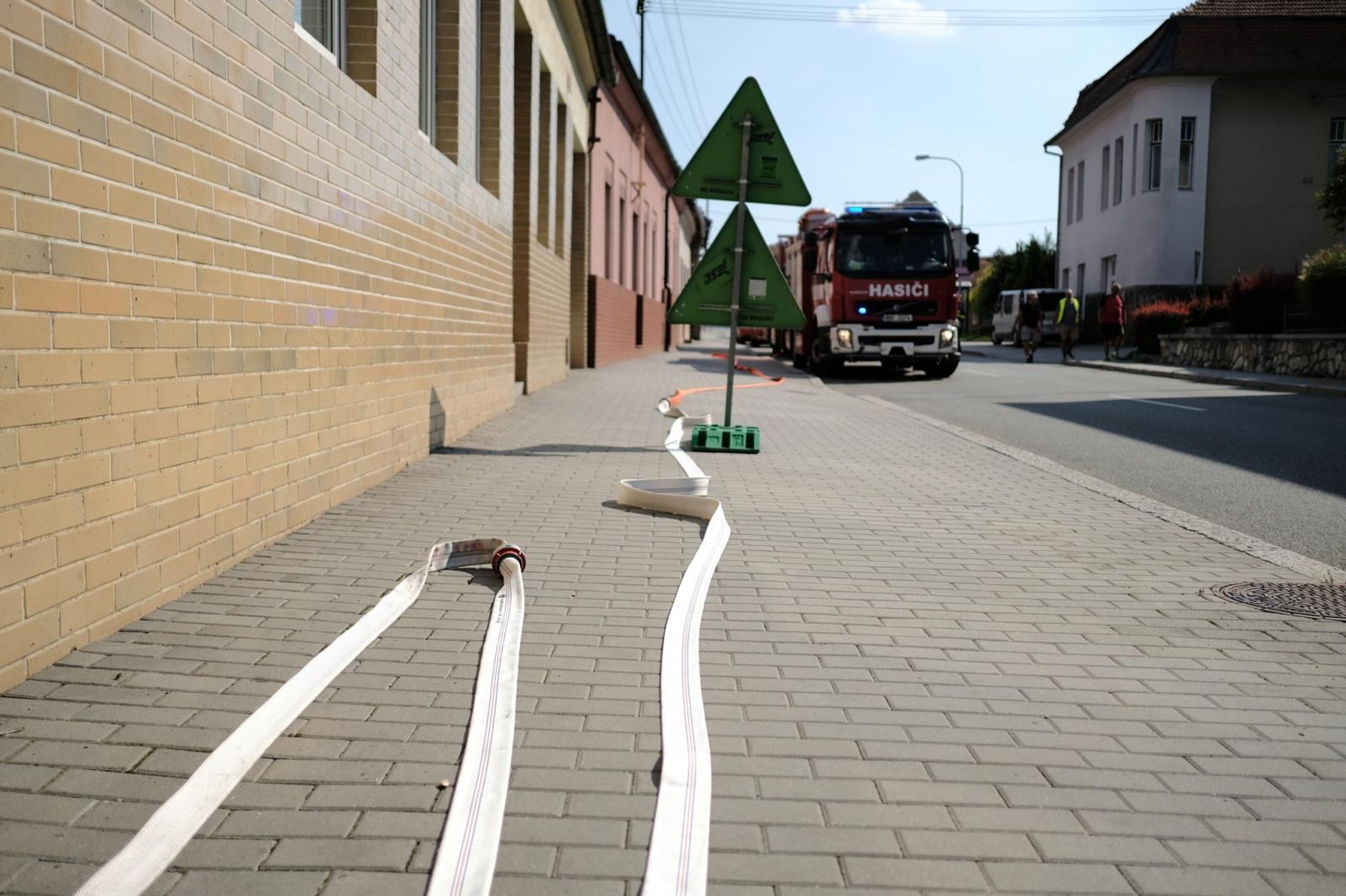 Hasiči řešili únik plynu v Belcrediho ulici v Brně - 3 - GALERIE: Únik plynu v brněnské Belcrediho ulici (3/8)