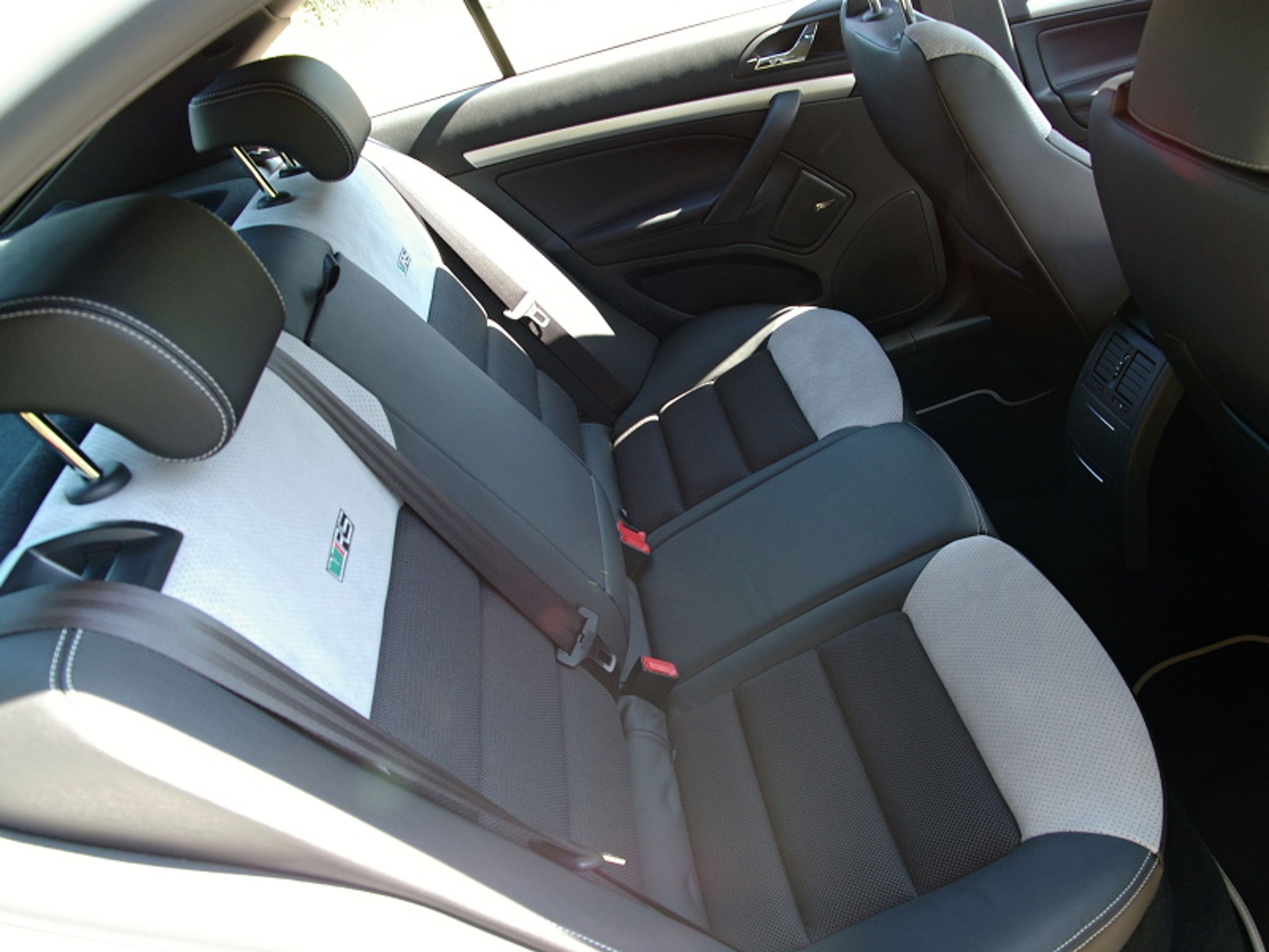 Škoda Octavia RS-5 - GALERIE Škoda Octavia RS (5/5)