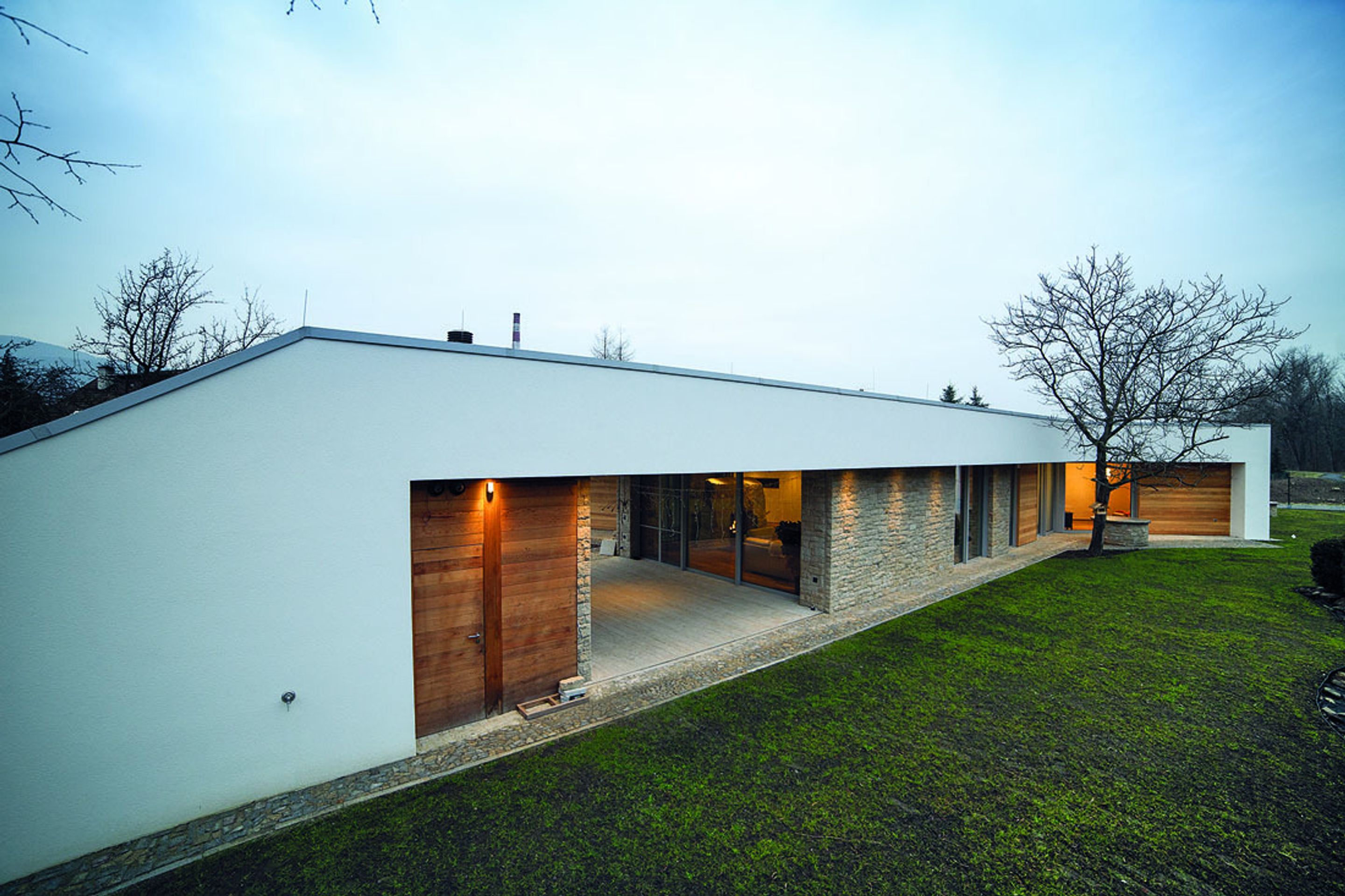 Luxusní dům u lesa - 2 - GALERIE: Luxusní dům u lesa (5/6)