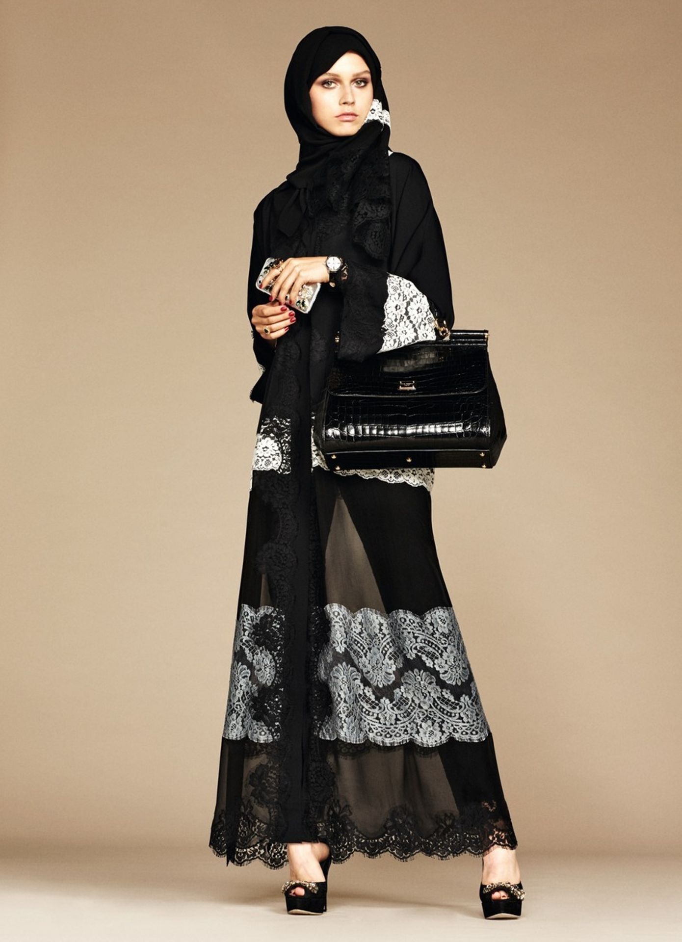 Kolekce Dolce & Gabbana pro muslimky - 6 - GALERIE: Kolekce Dolce & Gabbana pro muslimky (6/6)