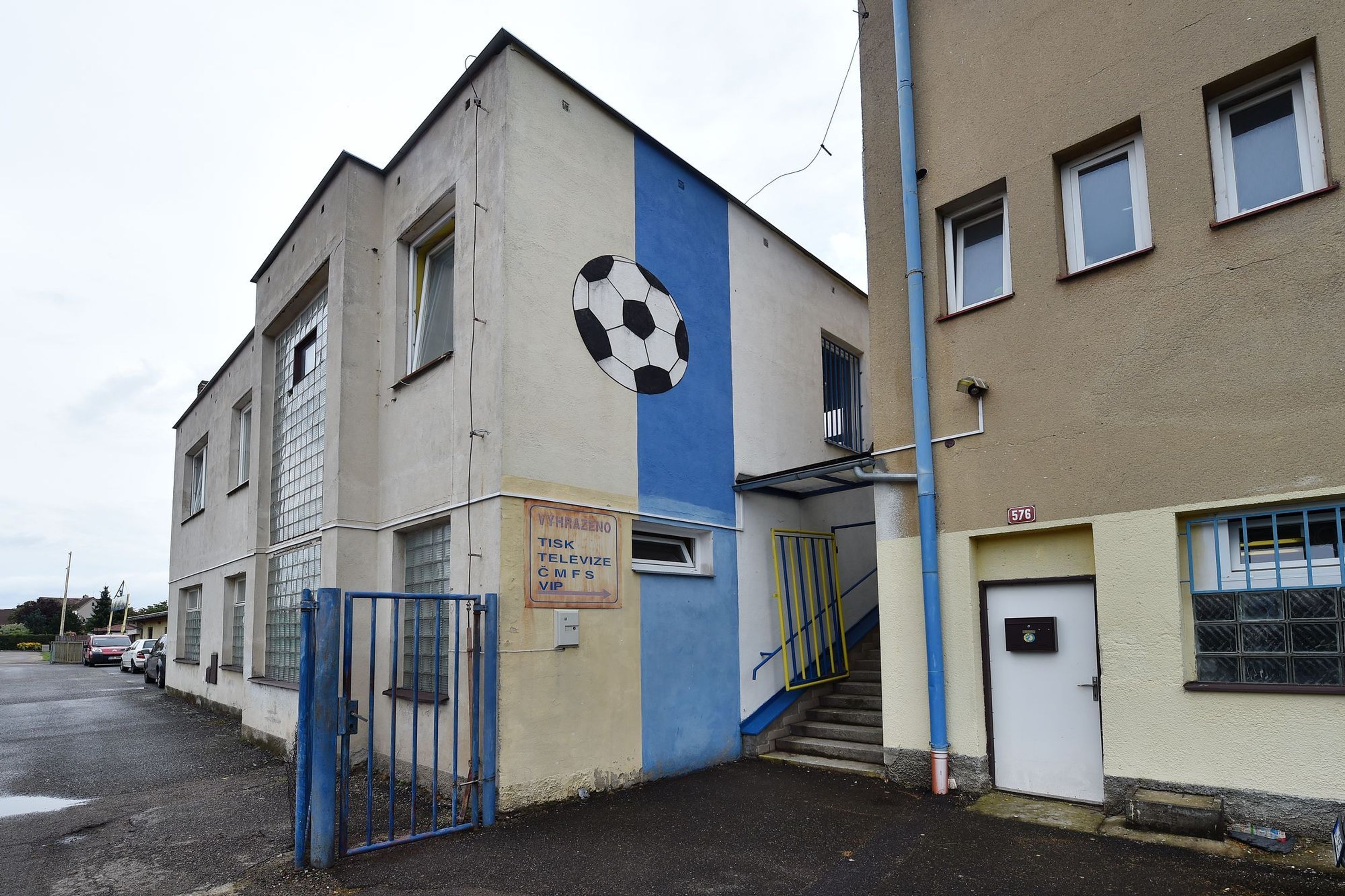 Fotbalový stadion Benešov - 8 - GALERIE: Fotbalový stadion Benešov (13/18)