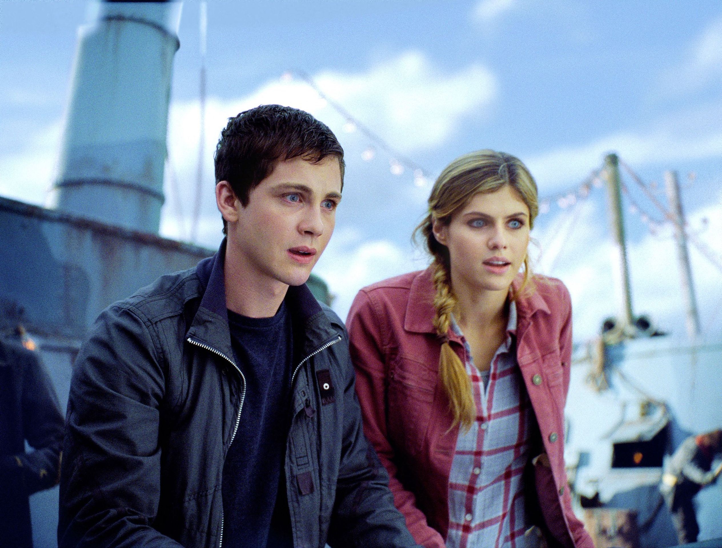 Alexandra Daddario a Logan Leman ve filmu Moře nestvůr, 2013 - Alexandra Daddario (5/6)