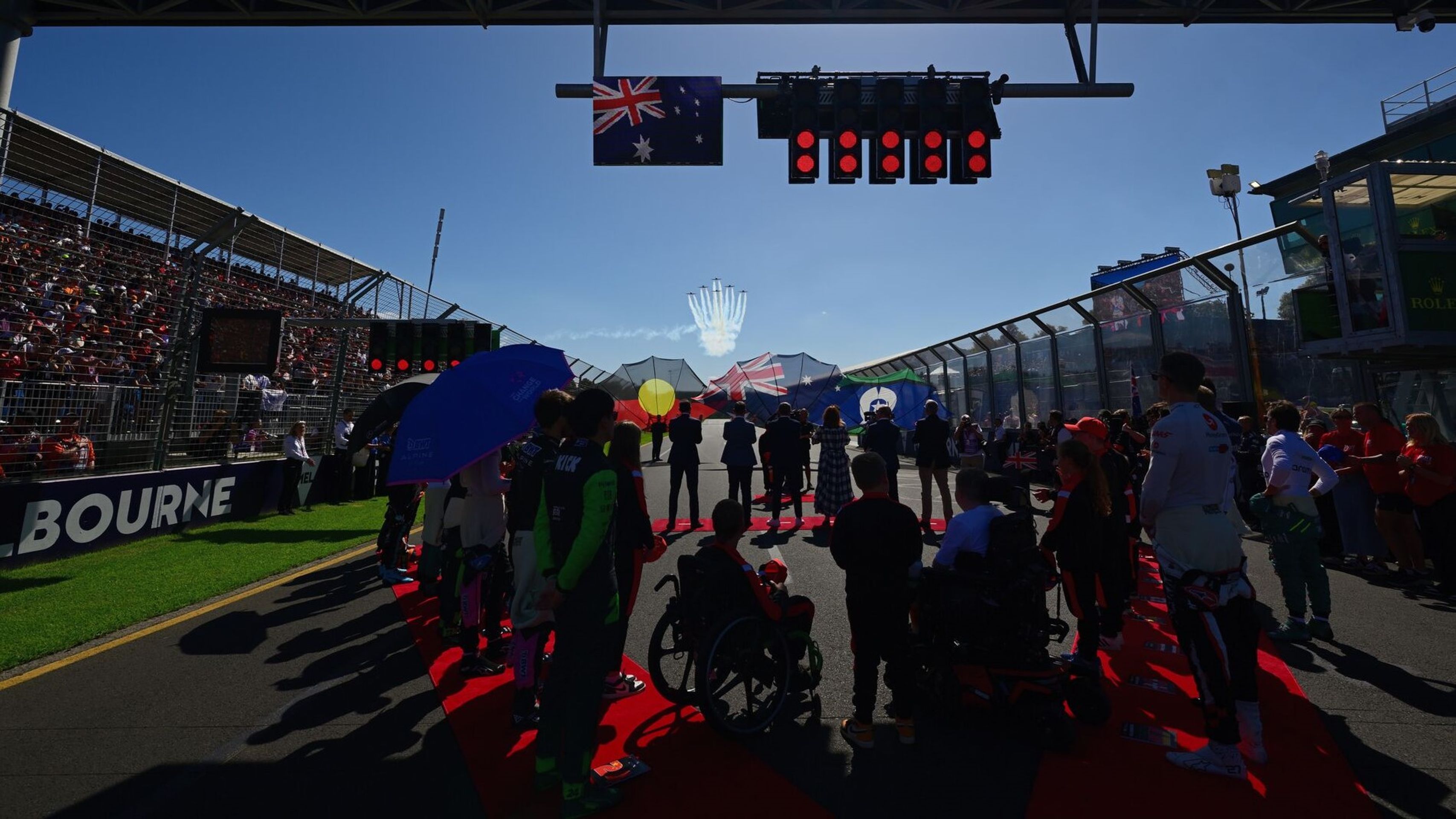 Startovní rovinka v Albert Parku v Melbourne - Okruh Formule 1 Albert Park v Melbourne (3/4)