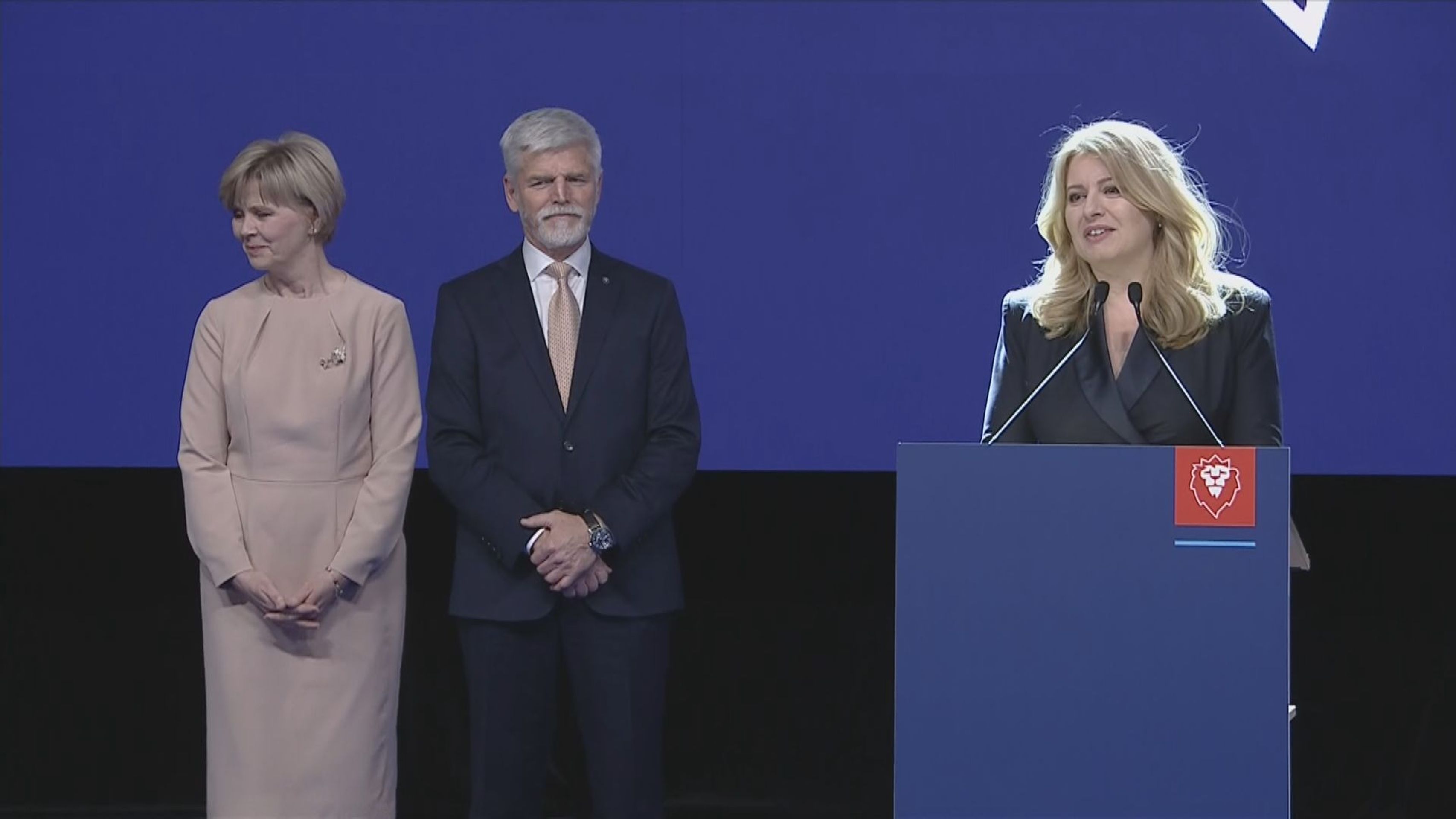 Zuzana Čaputová dorazila do volebního štábu Petra Pavla - Druhé kolo prezidentských voleb (3/35)