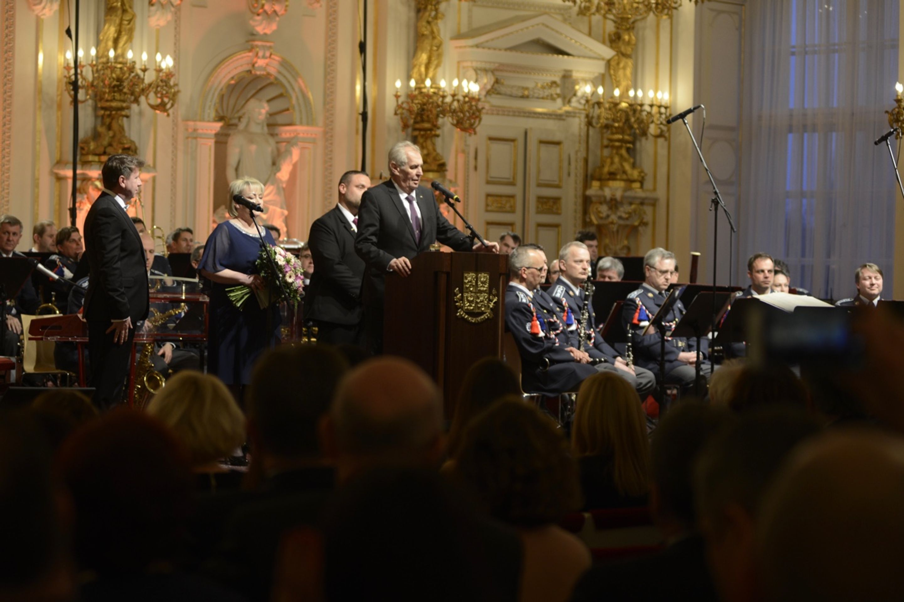 Miloš Zeman při projevu na Pražském hradě - GALERIE: Večírek a koncert na Pražském hradě (2/7)