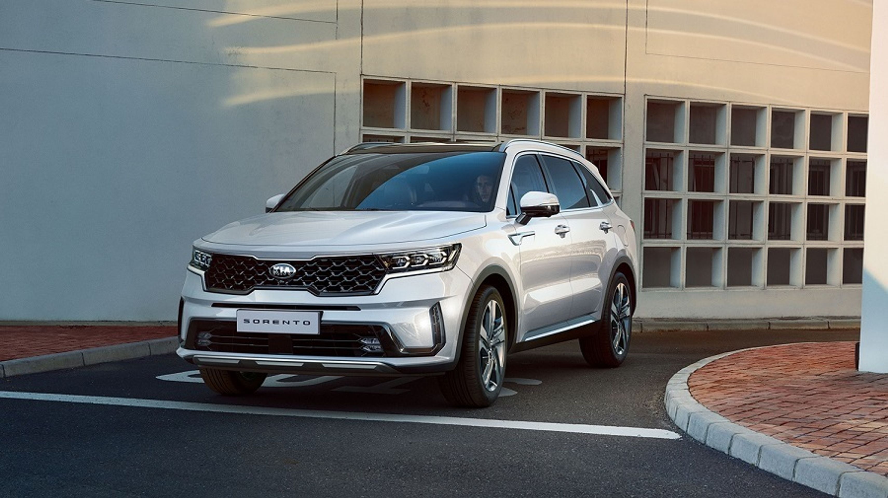 Nová Kia Sorento - 10 - Fotogalerie: Takhle bude vypadat nová generace SUV Kia Sorento (4/9)