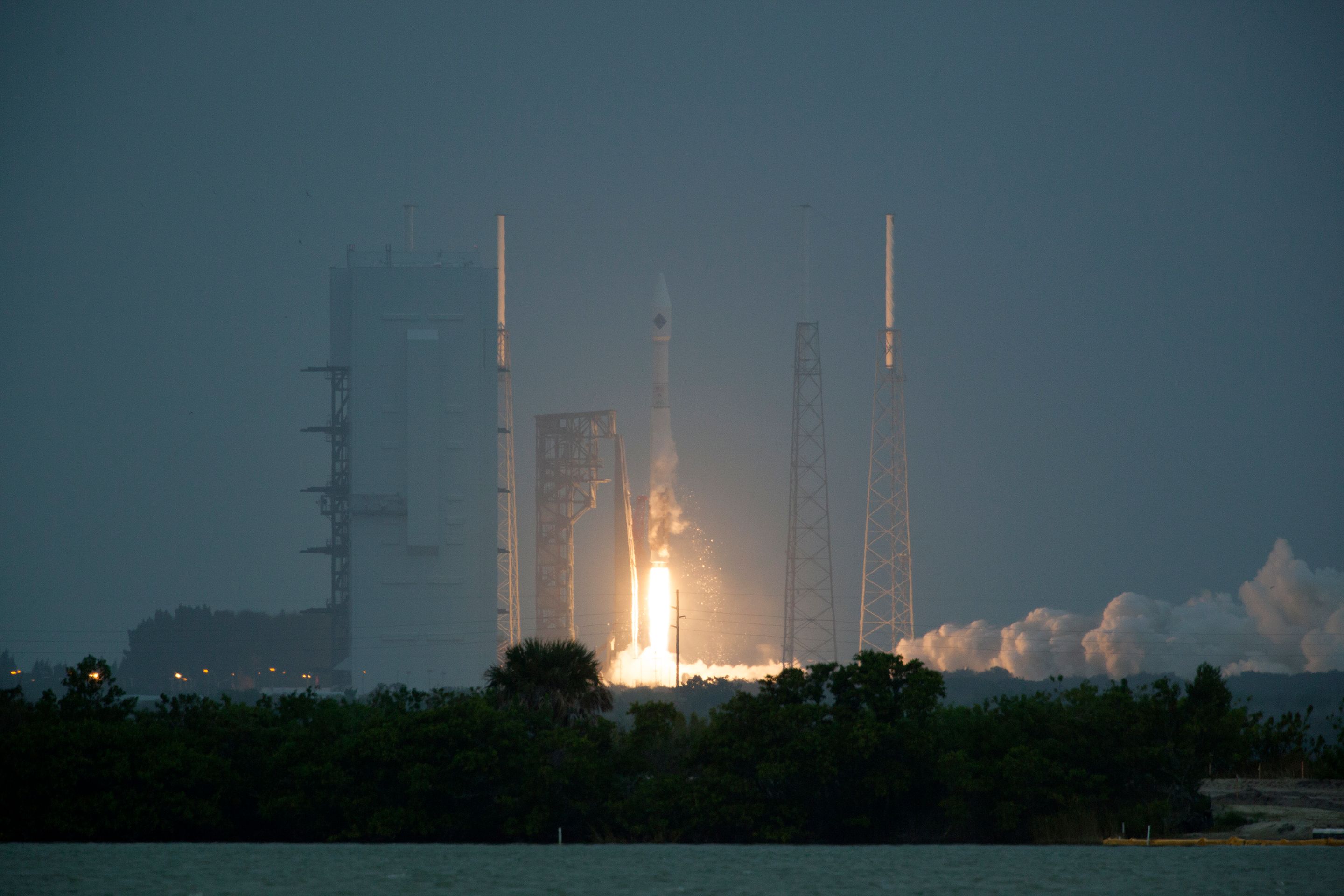 Start rakety Atlas V. - 7 - Galerie: Start rakety Atlas V (1/7)