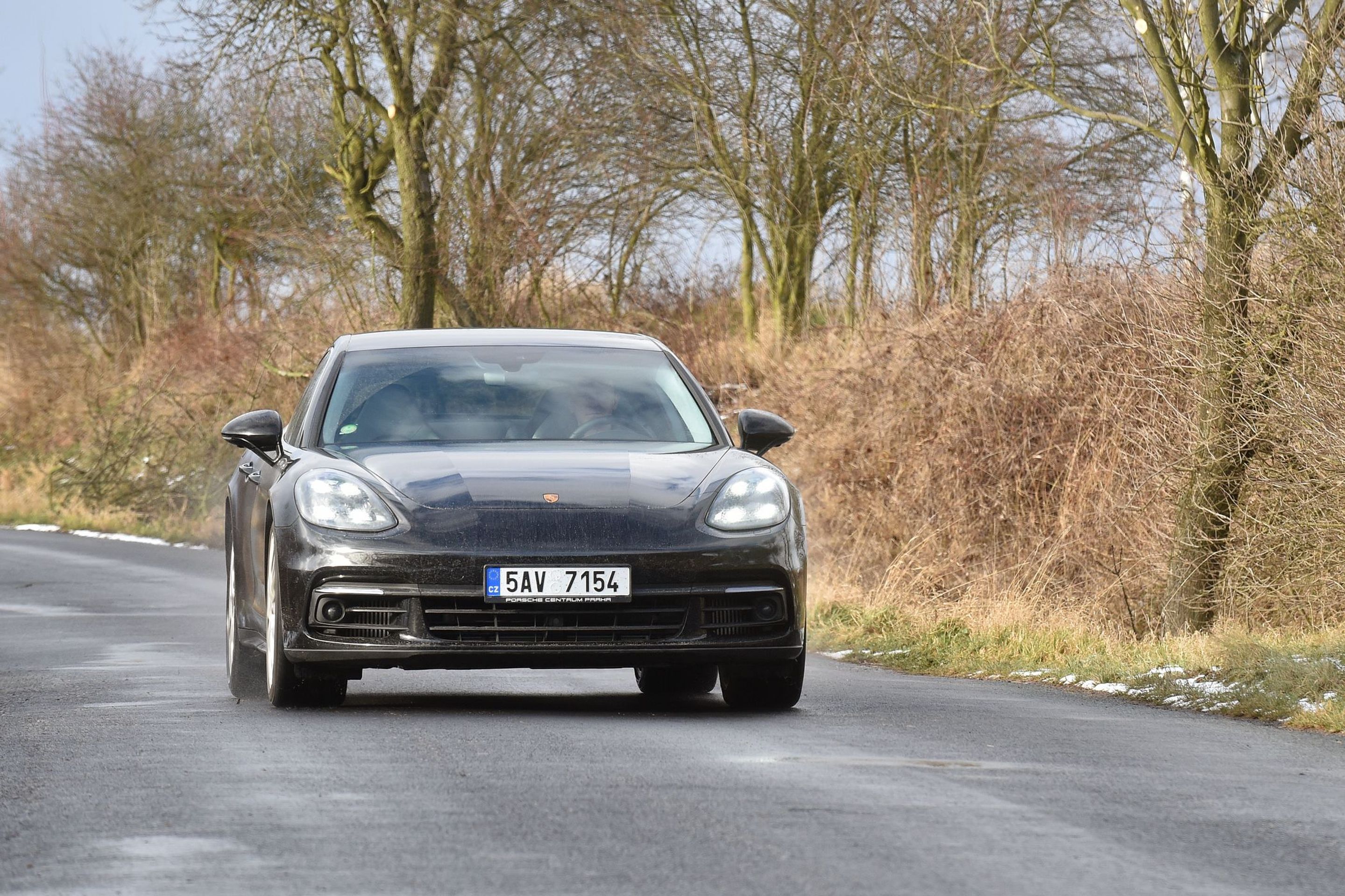 Porsche Panamera - 10 - GALERIE: Porsche Panamera (10/11)