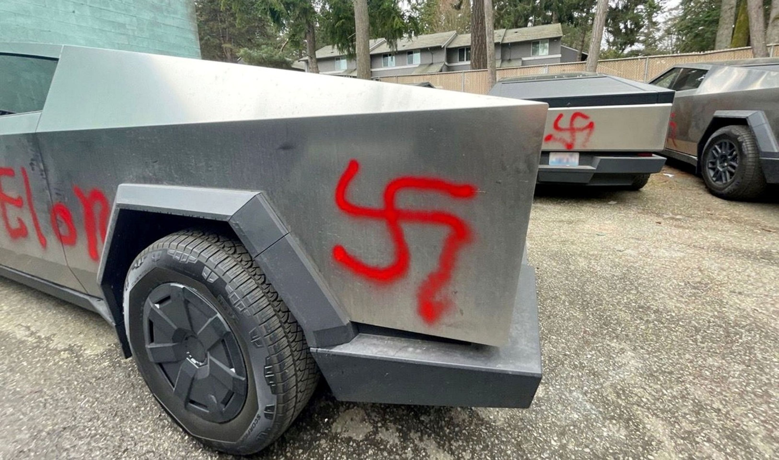 Protesty proti automobilce Tesla - Protesty proti automobilce Tesla (6/8)