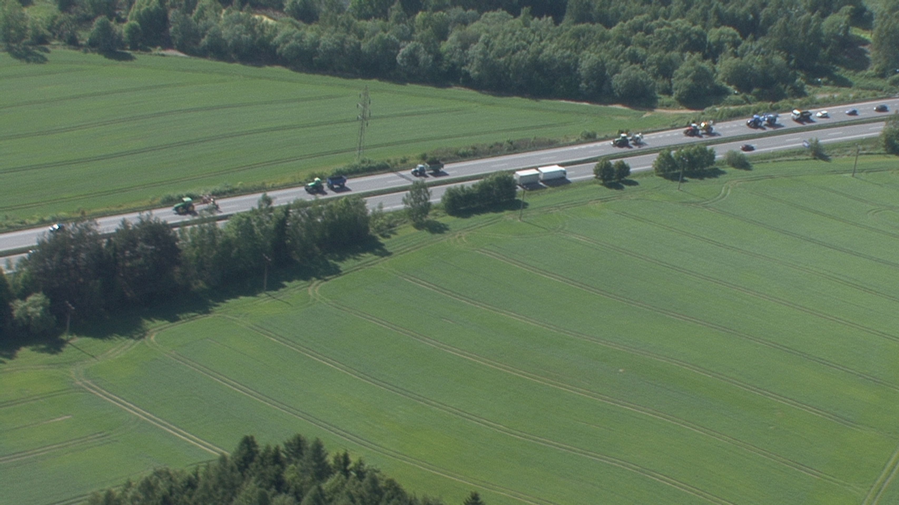 Zemědělci - blokáda na silnicích - okolí Jihlavy - 3 - Protest zemědělců - okolí Jihlavy (5/6)