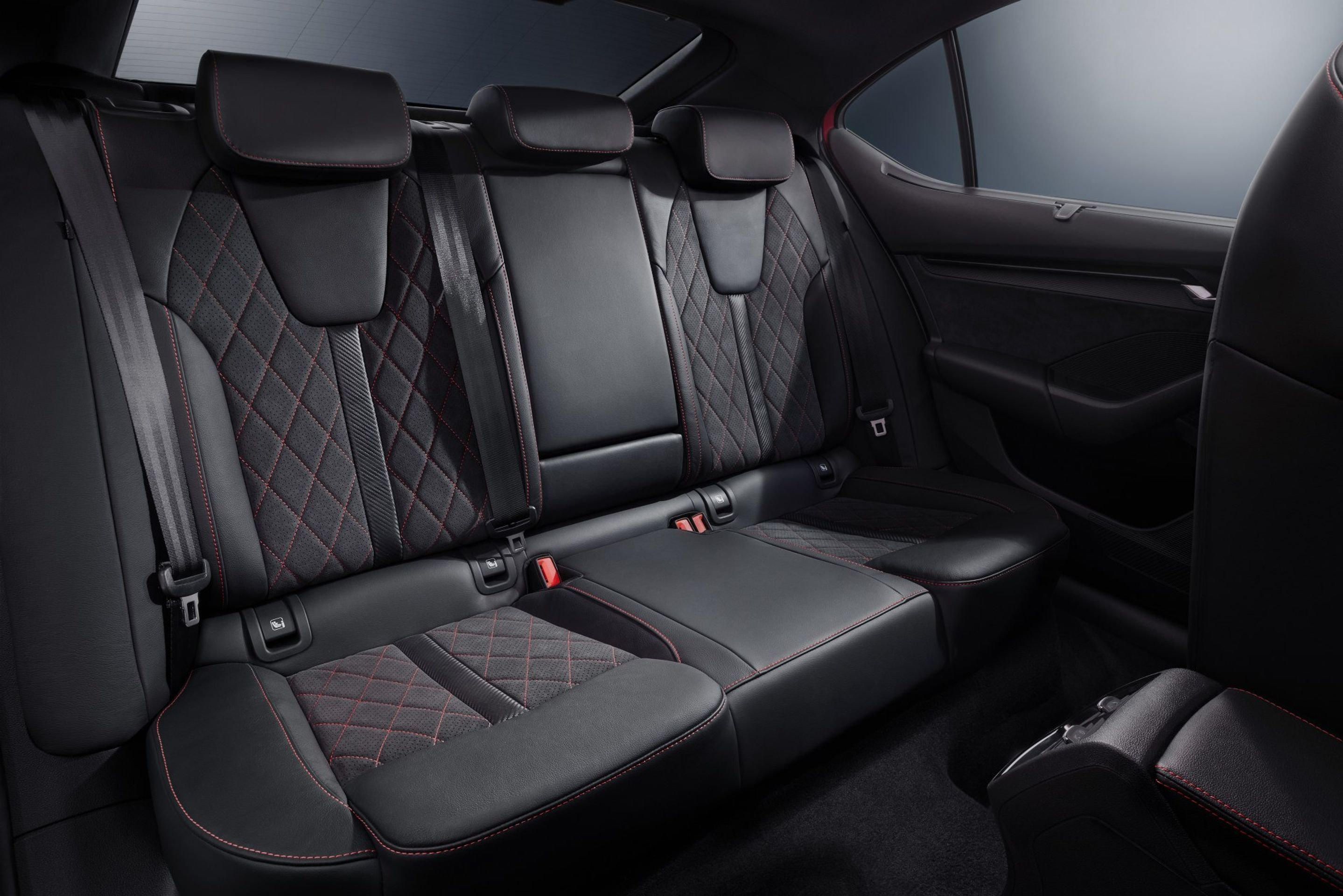 Škoda Octavia ve verzích RS a Scout - 65 - Fotogalerie: Nová Octavia RS (13/20)