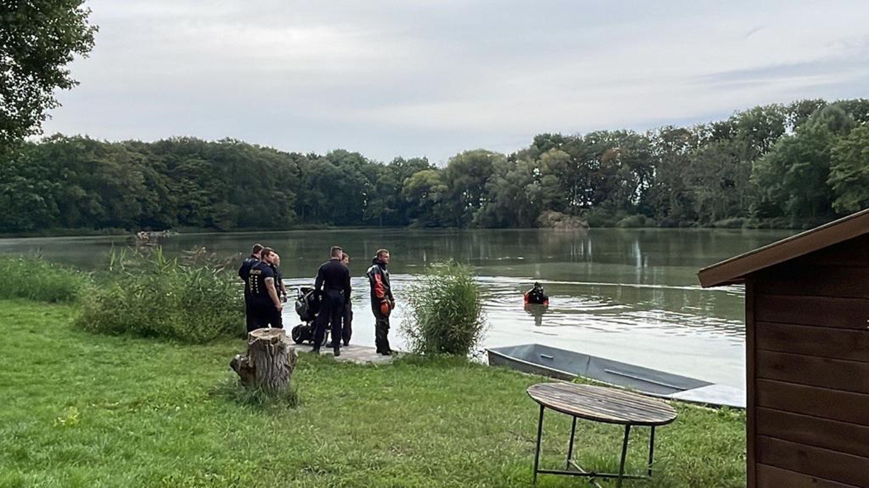 Pátrání na rybníku (16) - Pátrání na rybníku v Měšicích (5/16)