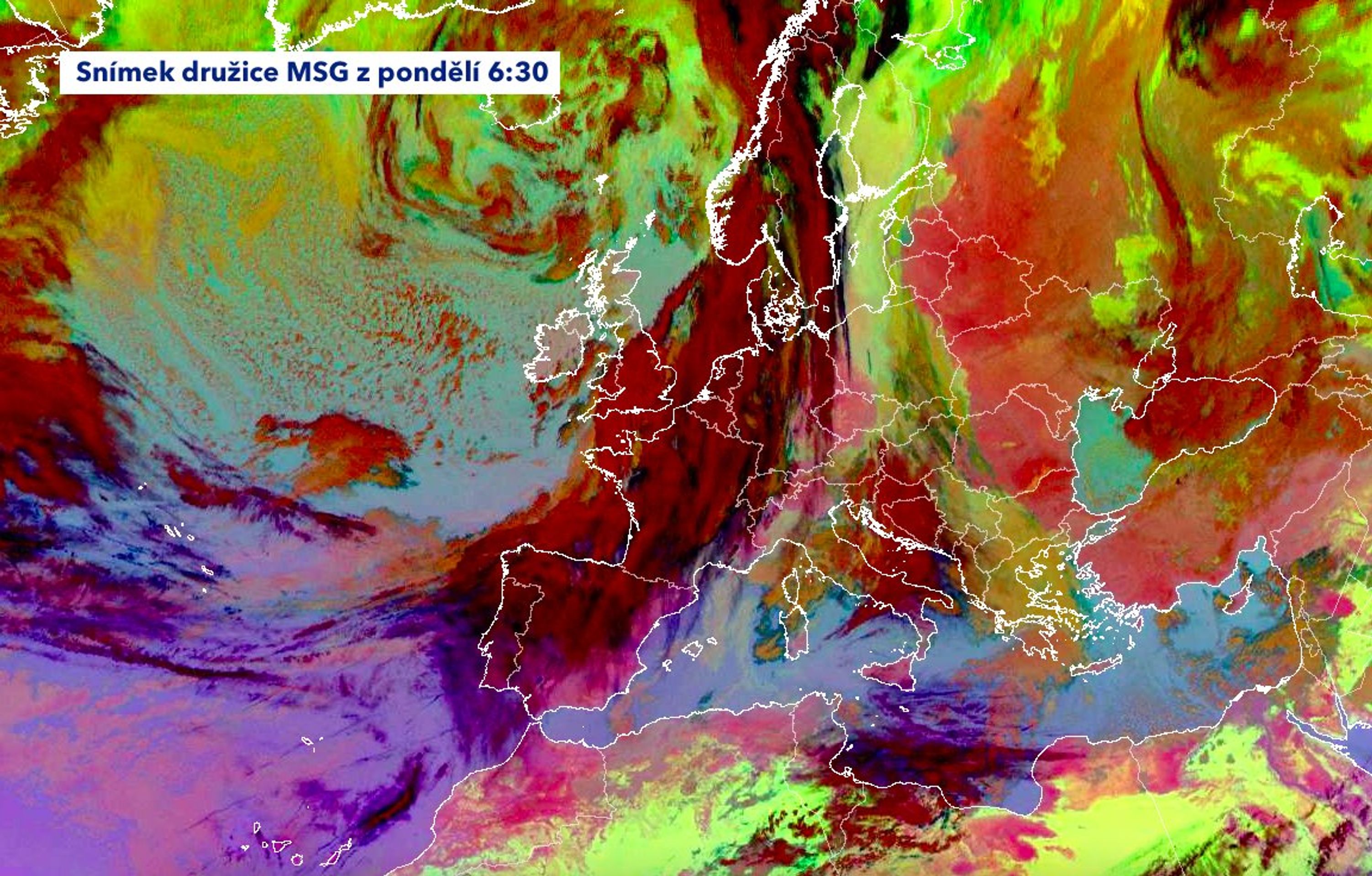 Snímek družice MSG z pondělí 6:30 - Předpověď počasí (1/3)