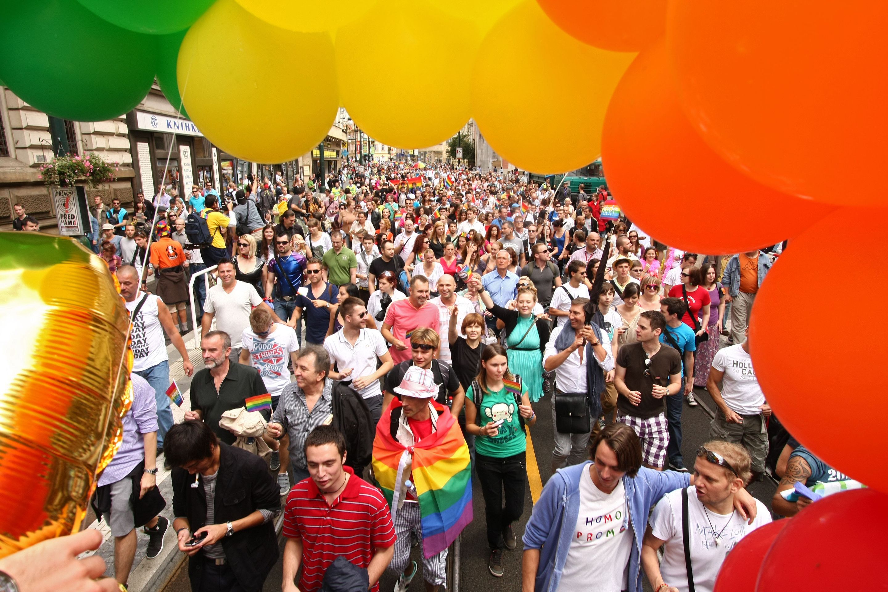 Pochod Prague Pride - 15 - GALERIE: Prague Pride (15/17)