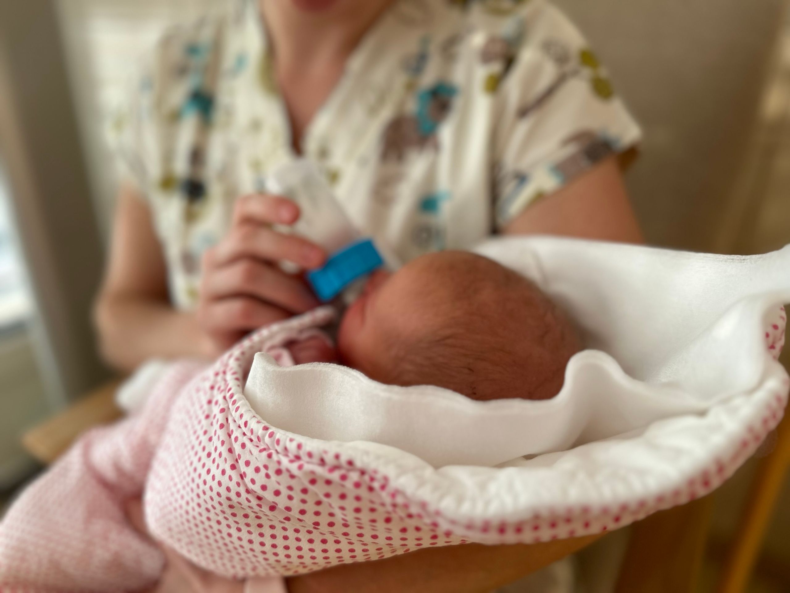 Holčička v babyboxu (3) - Holčička v babyboxu (4/4)