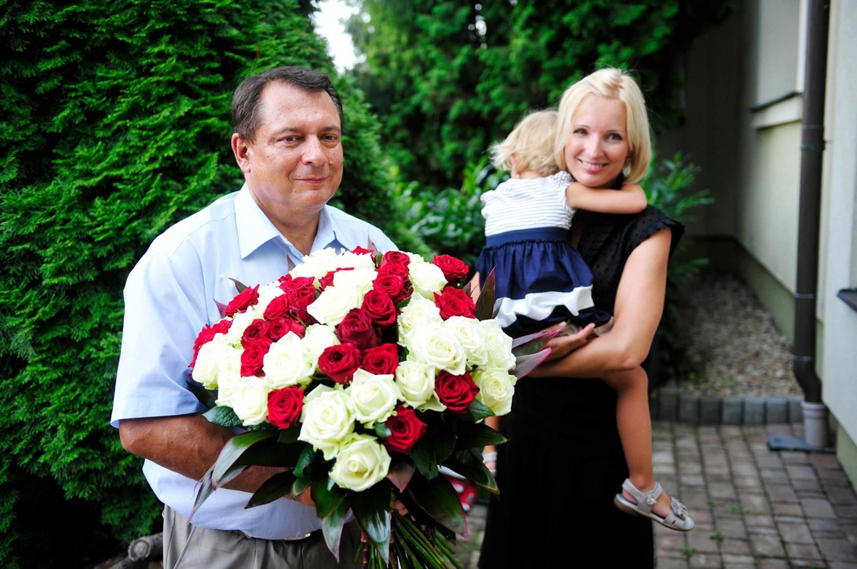 Jiří Paroubek a Petra Paroubková s dcerou v roce 2012 - GALERIE: Jiří Paroubek a Petra Paroubková (8/14)