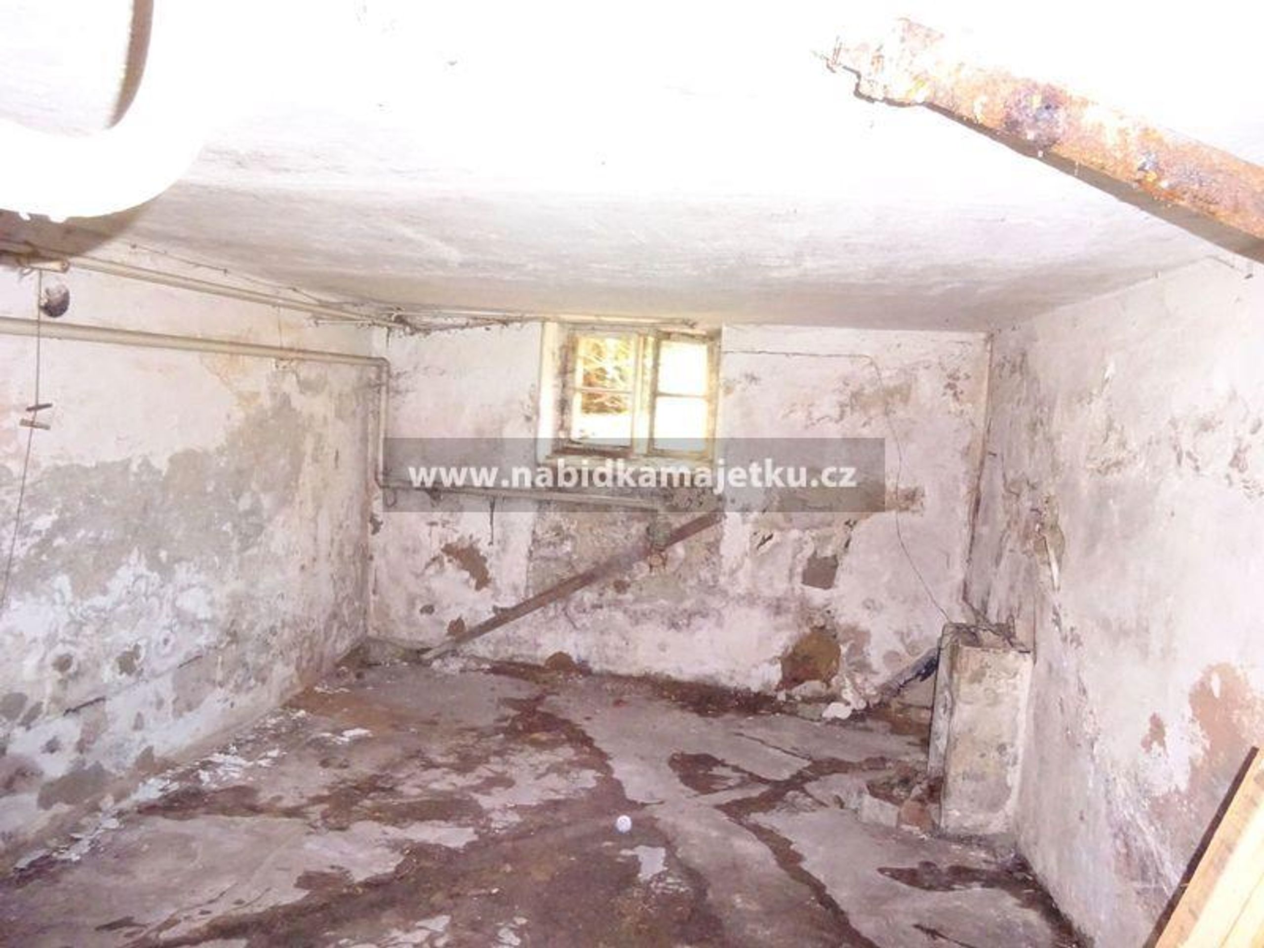 Prodej majetku Rodinný dům s garáží a pozemkem, Plzeň (10) - Nabídka majetku státu (88/115)