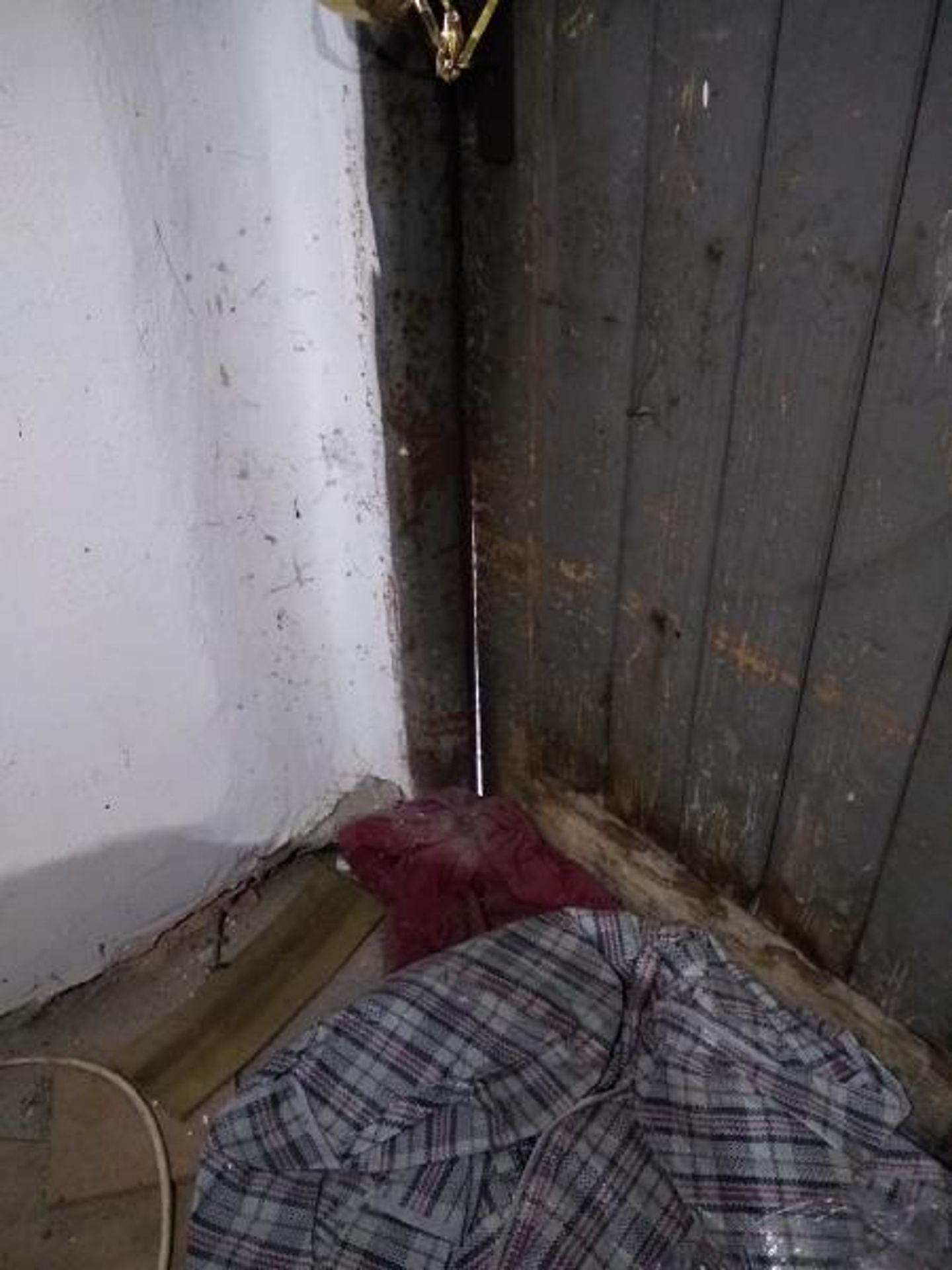 Prodejna Thi Yen Trieu Bečov nad Teplou (3) - Uzavřené provozovny (11/21)