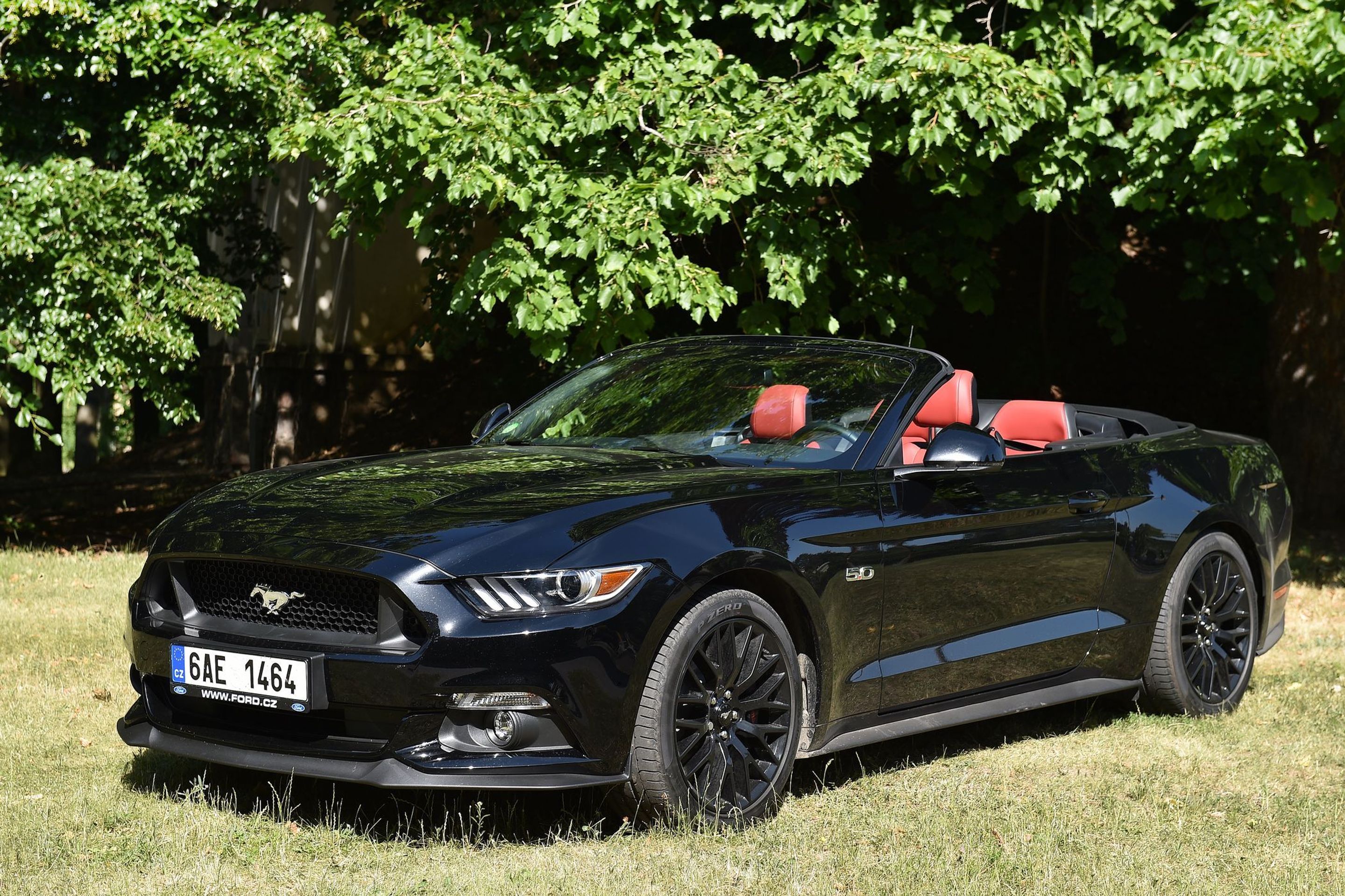 Ford Mustang 5.0 V8 GT Convertible - 10 - GALERIE: Ford Mustang GT Convertible (5/13)