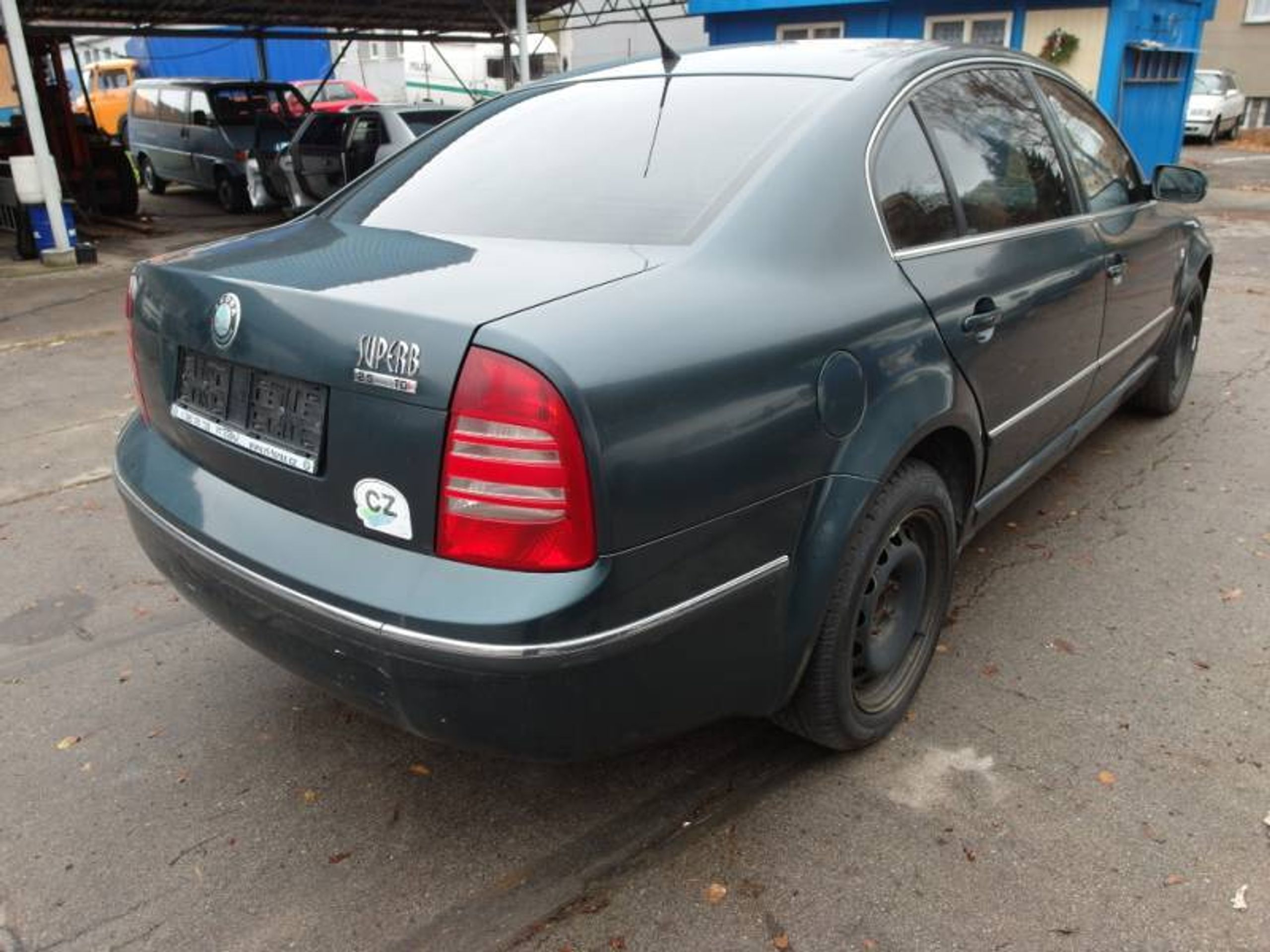 Škoda Superb 2,5 TDi - 1 - GALERIE: Škoda Superb 2,5 TDi (1/4)
