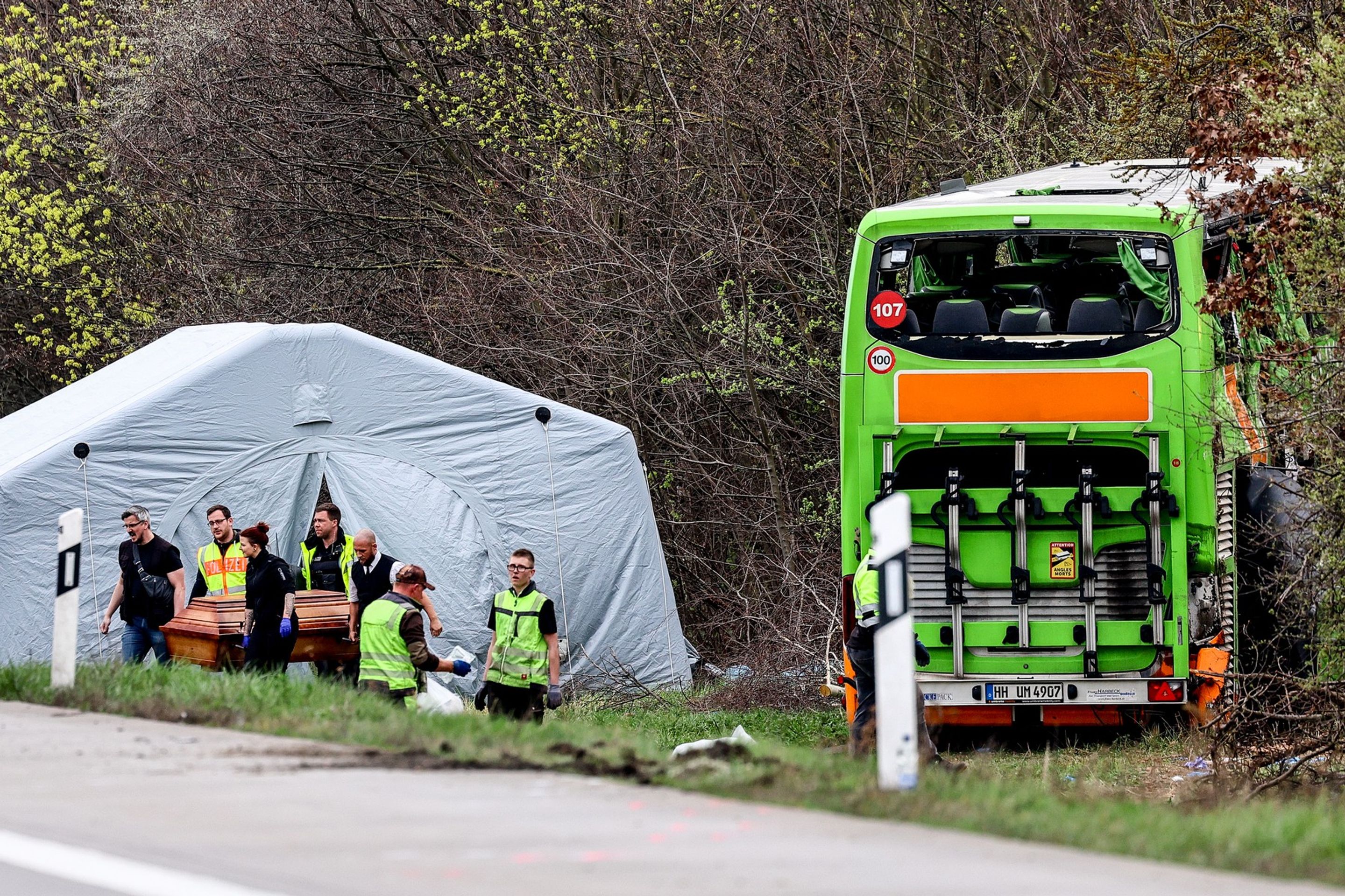 Nehoda autobusu 2024 poblíž Lipska - Soud s řidičem autobusu havarovaného v roce 2024 poblíž Lipska (8/11)