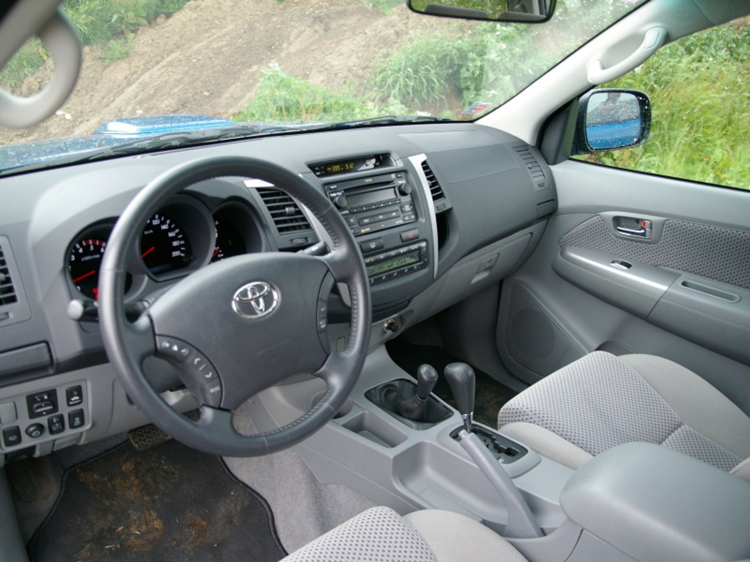 Toyota Hilux - GALERIE Toyota Hilux (1/7)