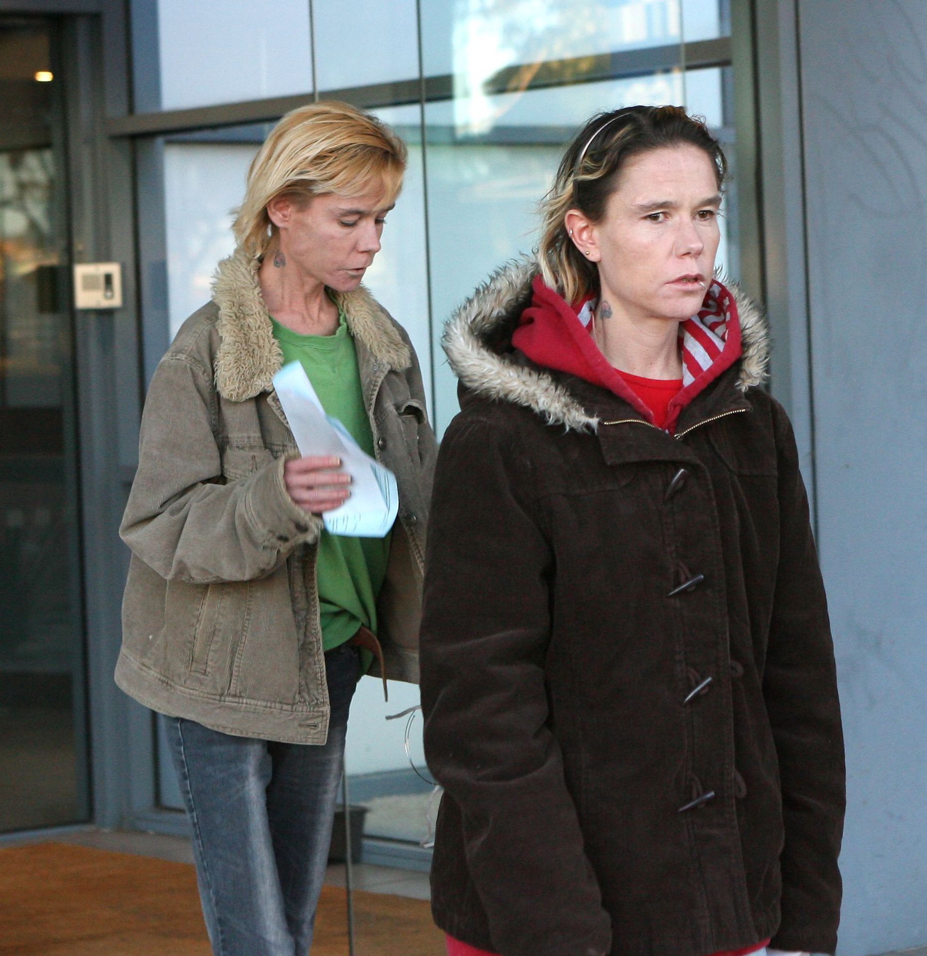 Clare a Rachel Wallmeyer - 1 - Clare a Rachel Wallmeyer (1/4)