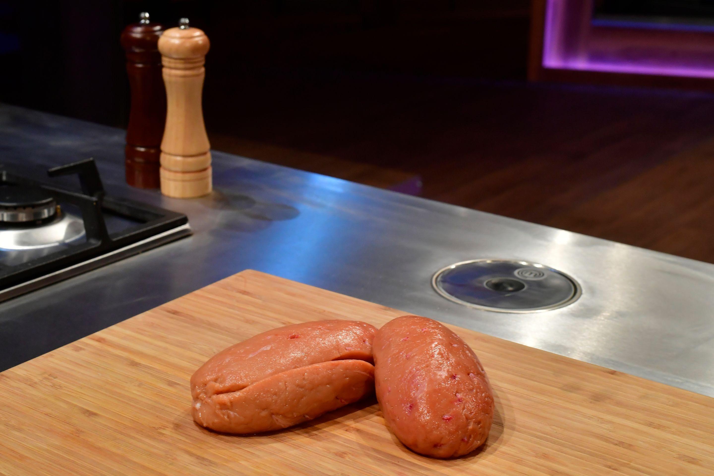 MasterChef Česko: Noční můra Přemka Forejta – býčí žlázy! Fyzická bolest při ochutnávání! - 1 - GALERIE: MasterChef Česko - Noční můra Přemka Forejta – býčí žlázy! Fyzická bolest při ochutnávání (1/5)