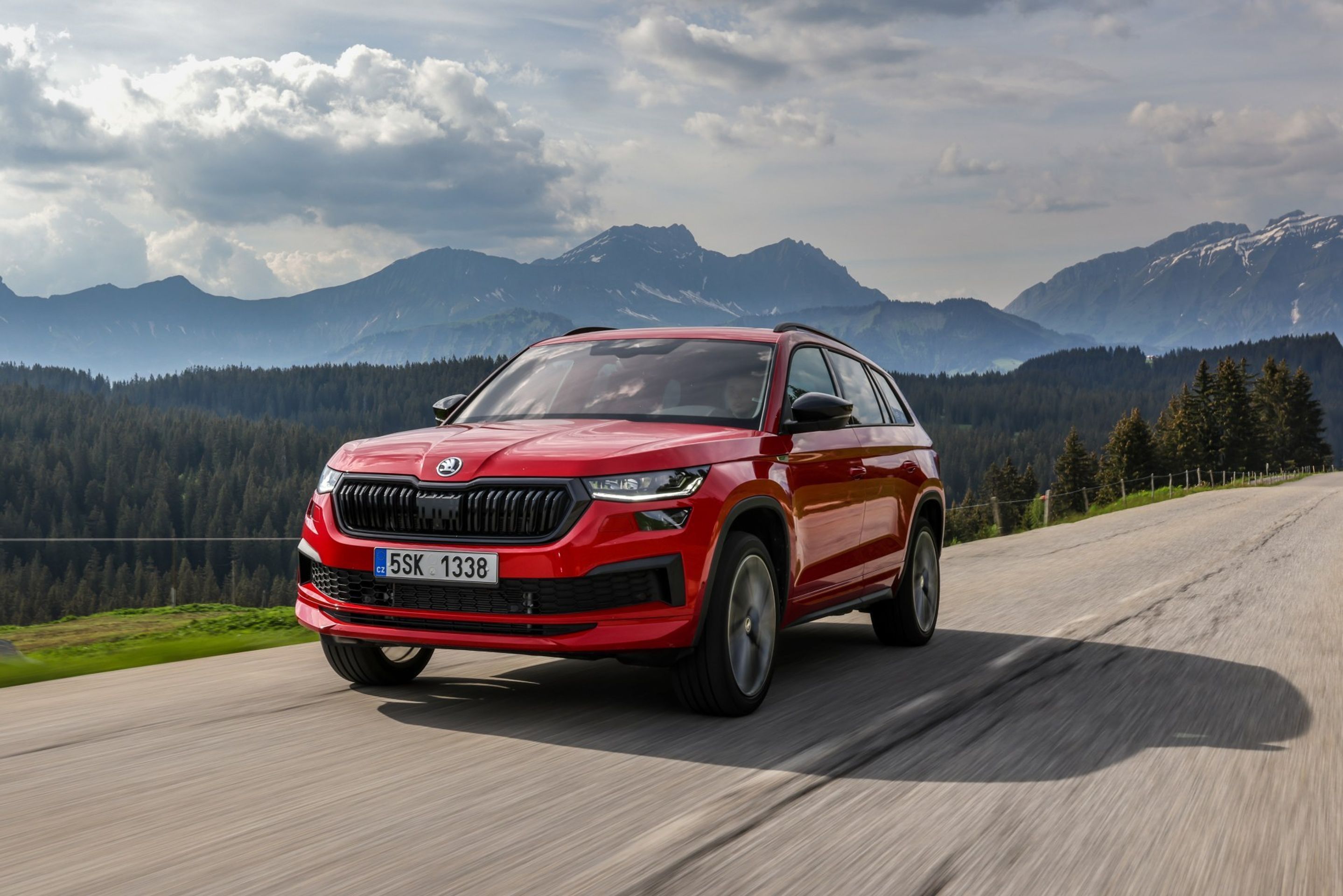 Modernizovaná Škoda Kodiaq - 60 - Fotogalerie: S omlazenou Škodou Kodiaq ve francouzských Alpách (4/26)