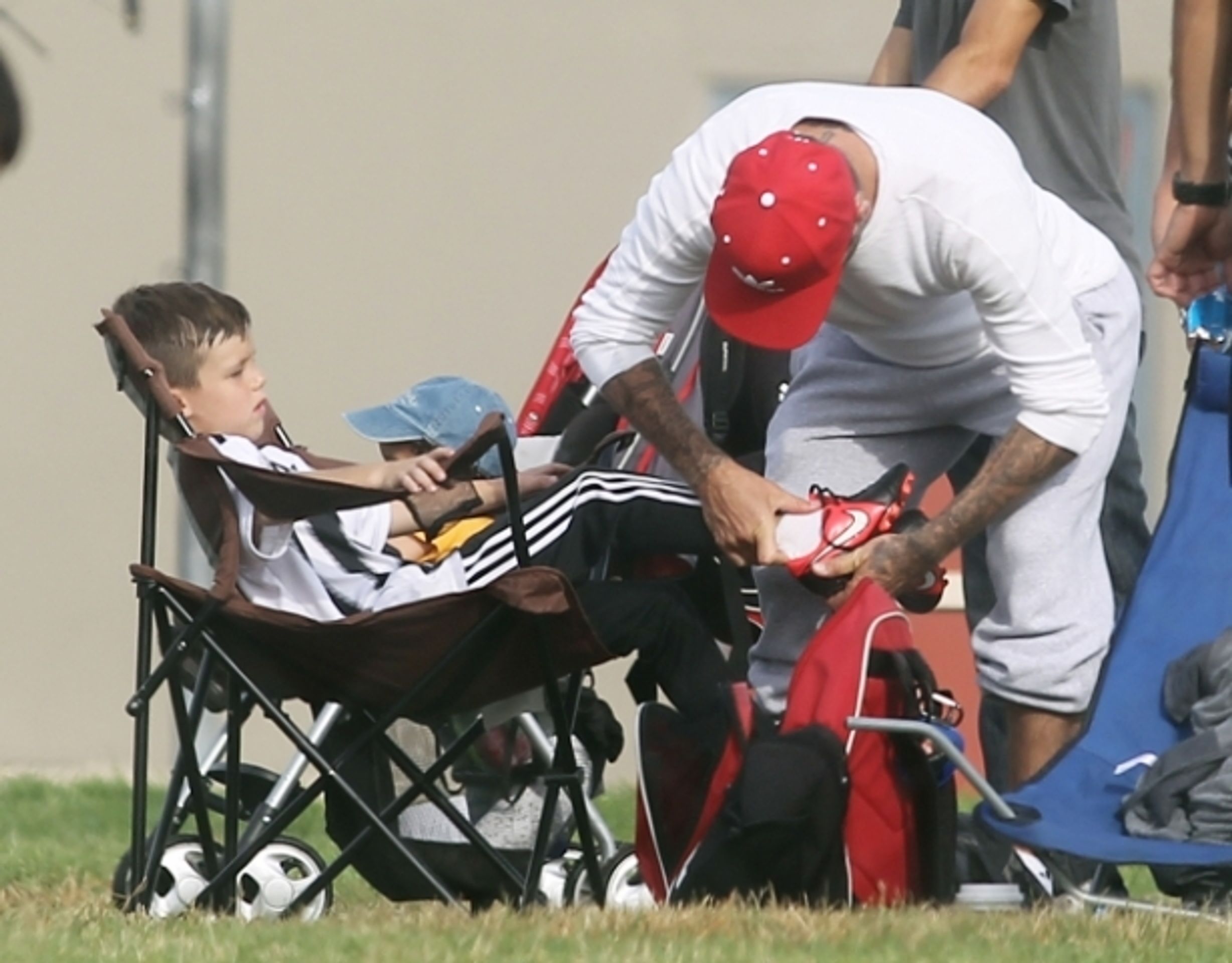 Beckham a děti - 11 - GALERIE: David Beckham a děti (8/15)