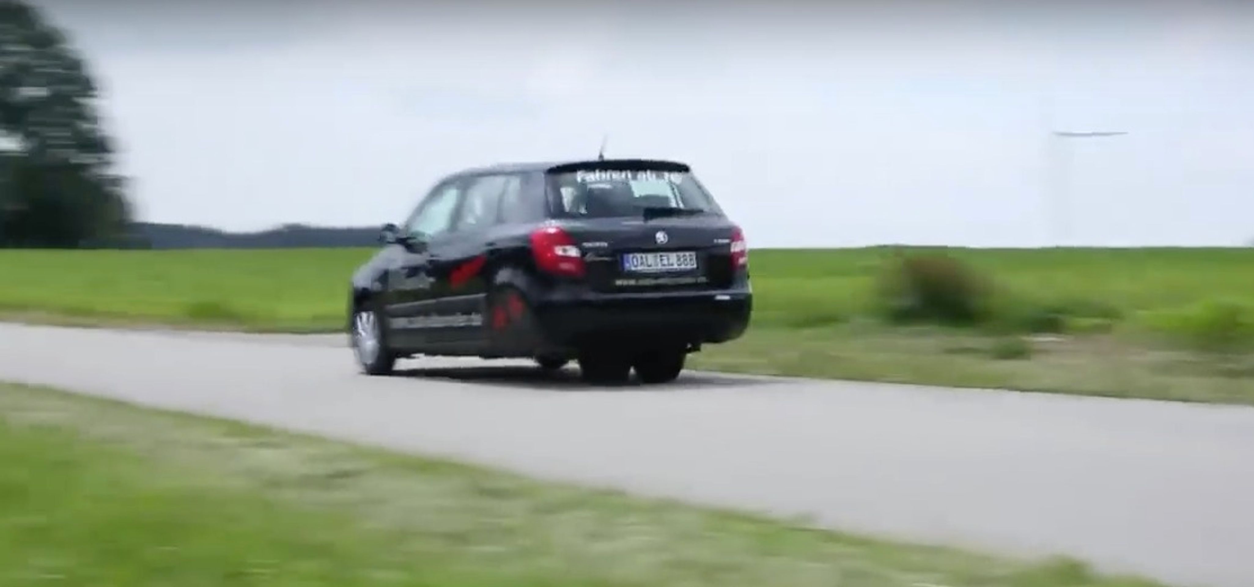 FABIA - 27 - GALERIE: Fabia, kterou můžete řídit od 16 let (6/16)