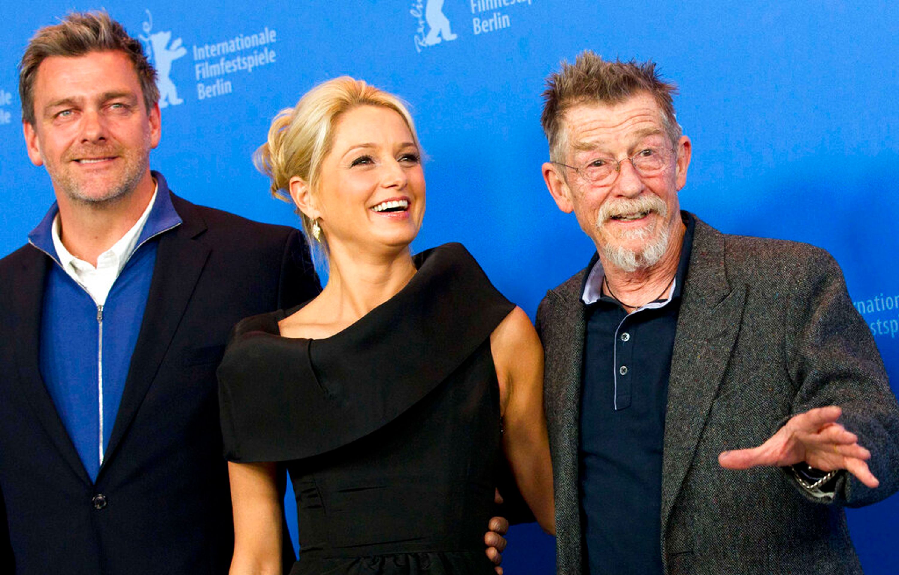 Zleva Ray Stevenson, Katherine LaNasová a John Hurt - Ray Stevenson (3/6)