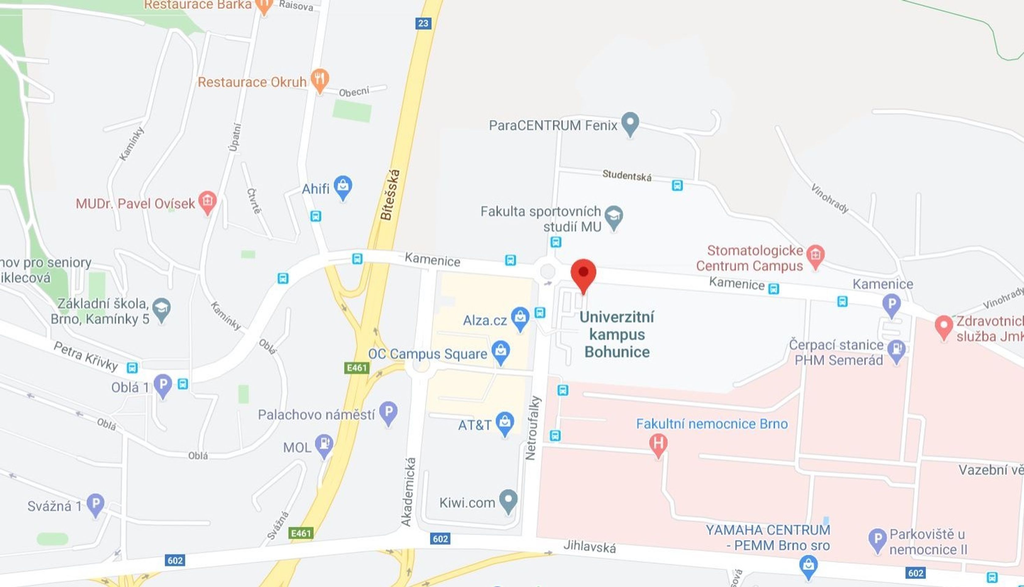 Kde a kdy se můžete nechat vyšetřit - Bohunice, Univerzitní kampus MU Parkoviště před univerzitním kampusem - GALERIE: Kde a kdy se můžete nechat vyšetřit (5/9)