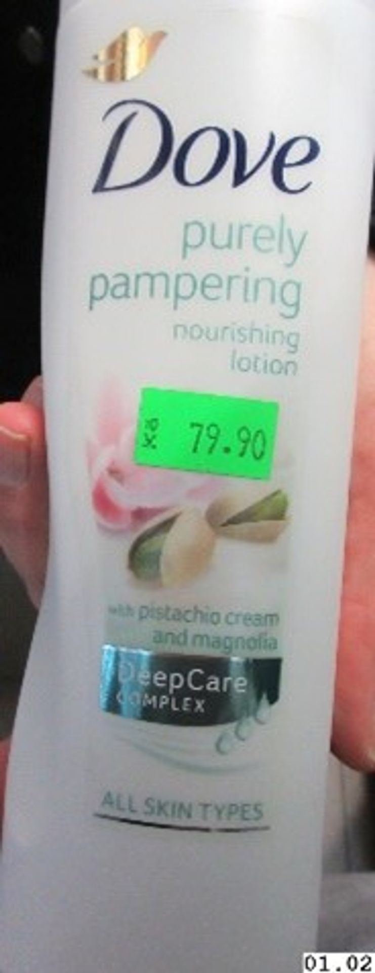 Tělové mléko Dove Lotion purely pampering nourishing - Nebezpečná kosmetika v Česku (3/12)