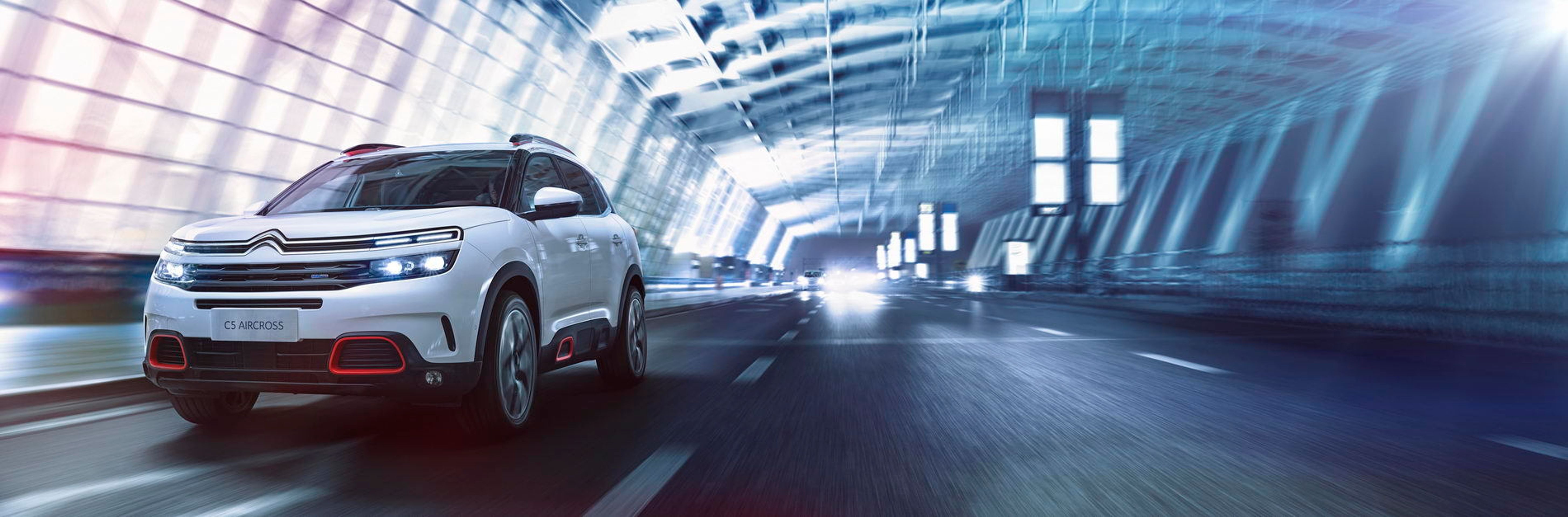Citroën představuje v Šanghaji nové SUV C5 Aircross - 31 - GALERIE: Citroën C5 Aircross (10/20)