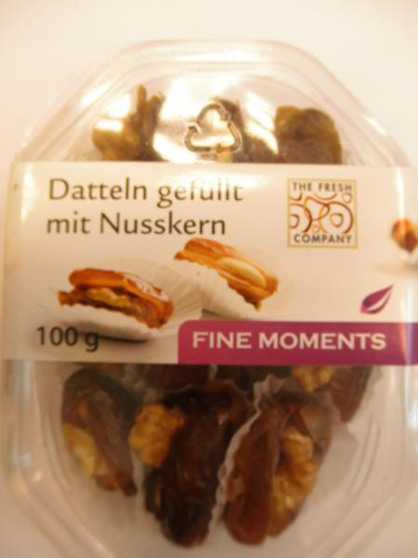 Tesco: Datteln gefüllt mit Nusskern - 2 - GALERIE: Tesco: Datteln gefüllt mit Nusskern (2/4)