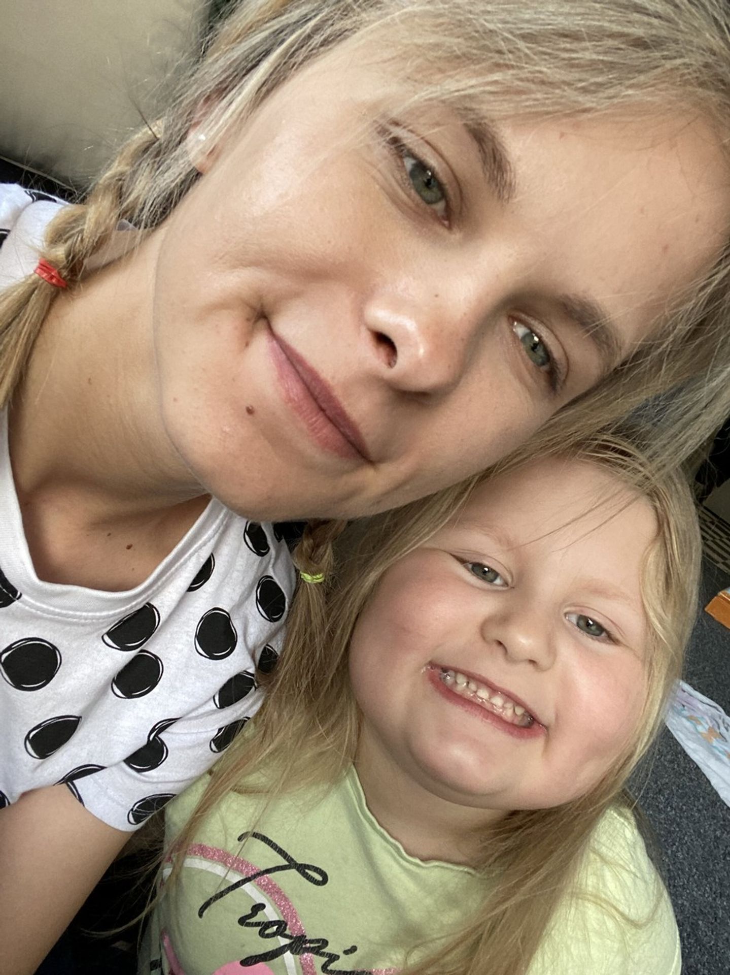 Maya Sieková - Holčička zemřela dva dny po propuštění z nemocnice (3/5)