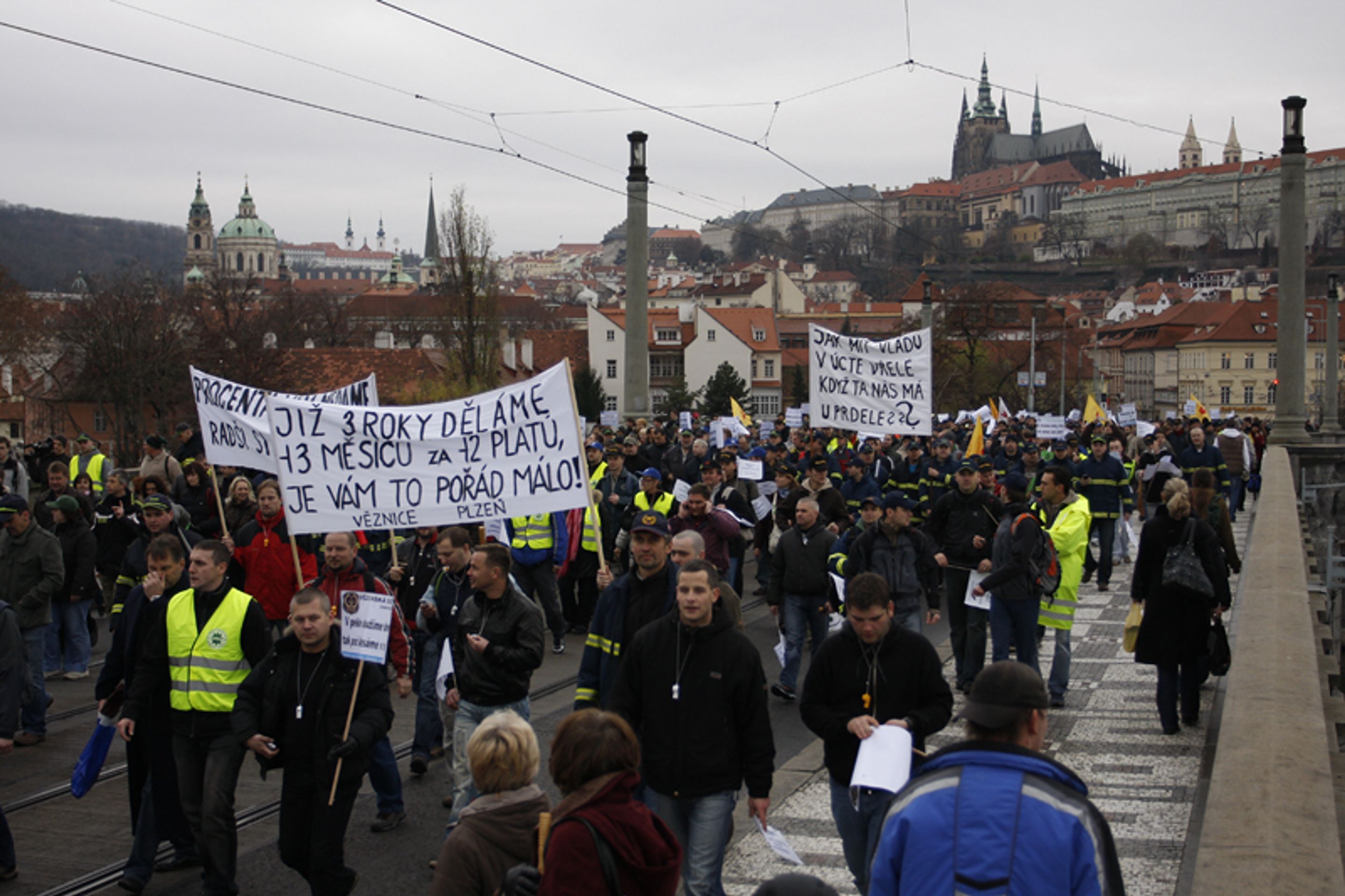 Protestující státní zaměstnanci 2 - Galerie protestujících státních zaměstnanců (3/5)