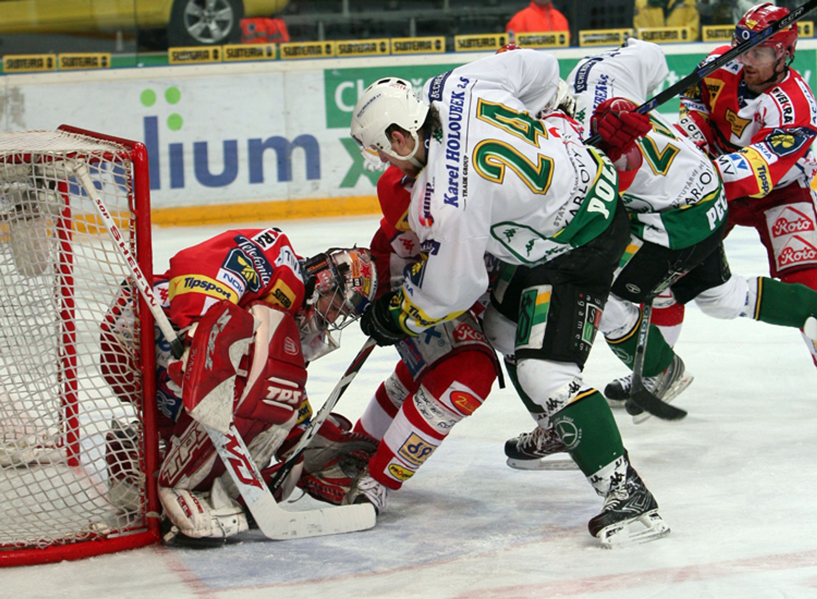 HC Slavia Praha získala mistrovský titul - Videa fanoušků: Růžička a spol. jsou mistry! (5/16)