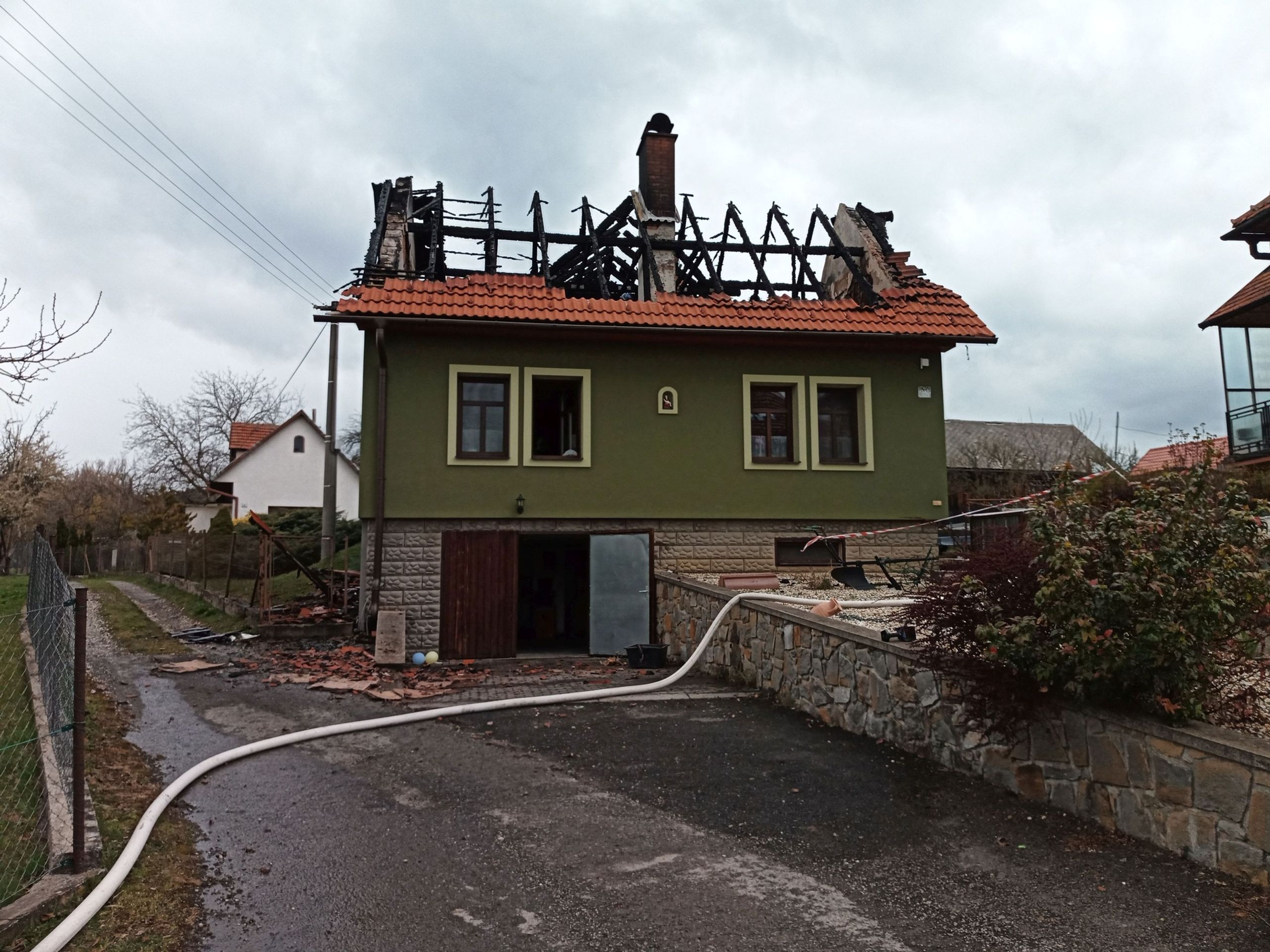 Požár rodinného domu na Zlínsku (2) - Požár rodinného domu na Zlínsku (9/9)