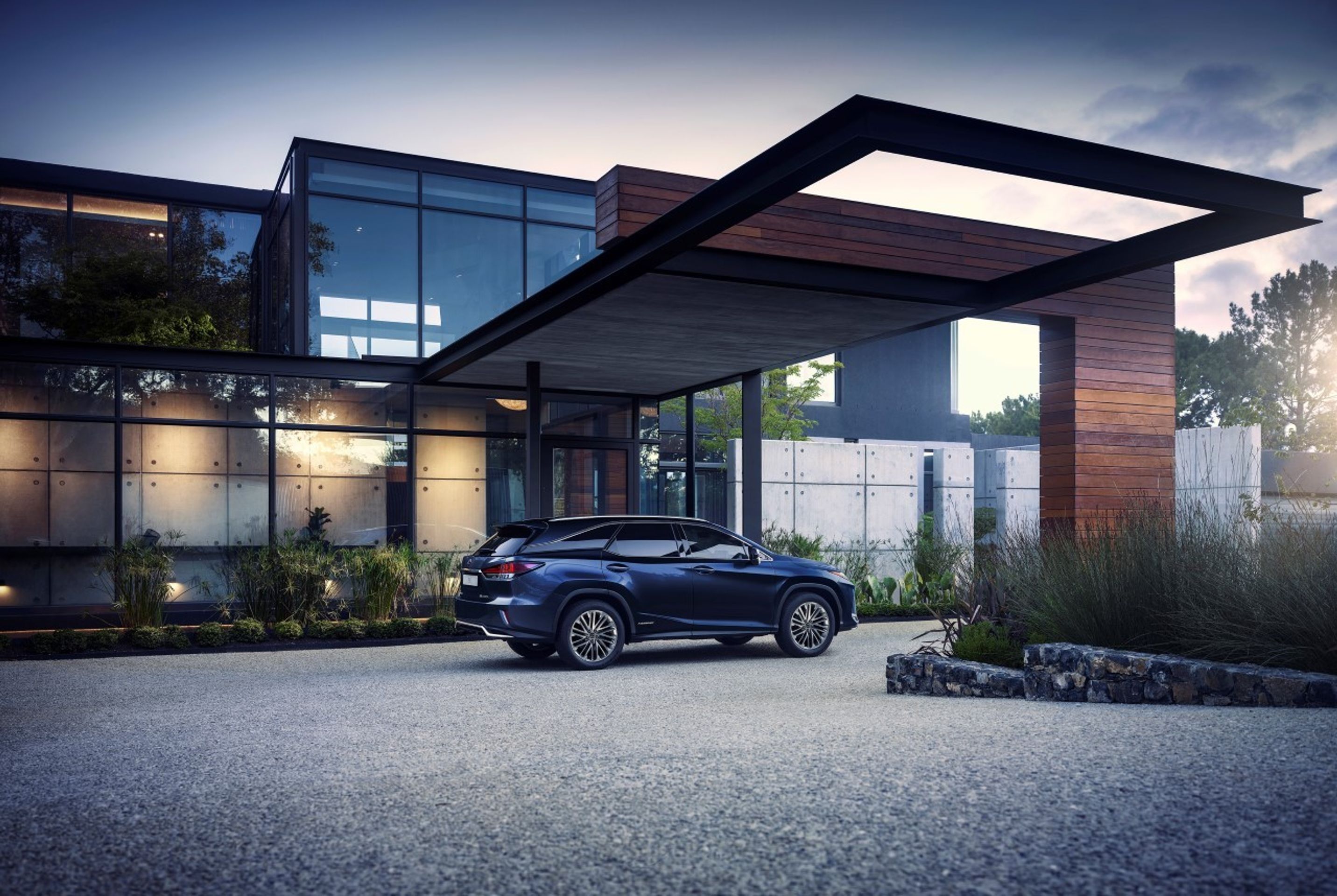Nový Lexus RX - 25 - Fotogalerie: Modernizovaný crossover Lexus RX (16/17)