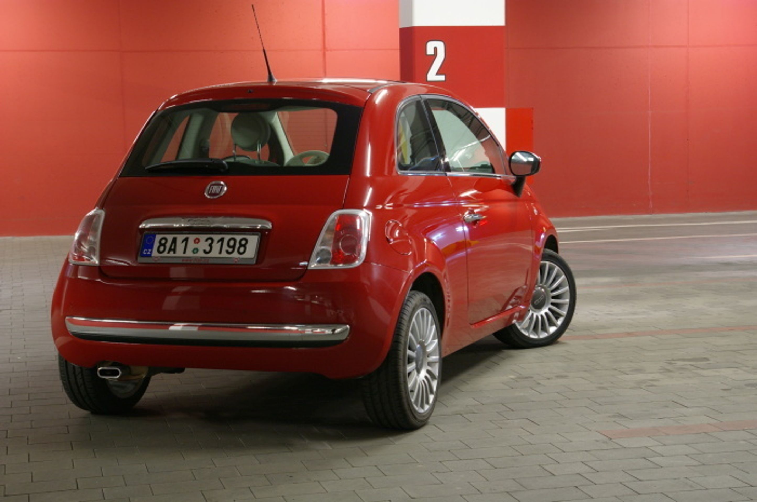Fiat 500 - GALERIE Auto roku (3/11)