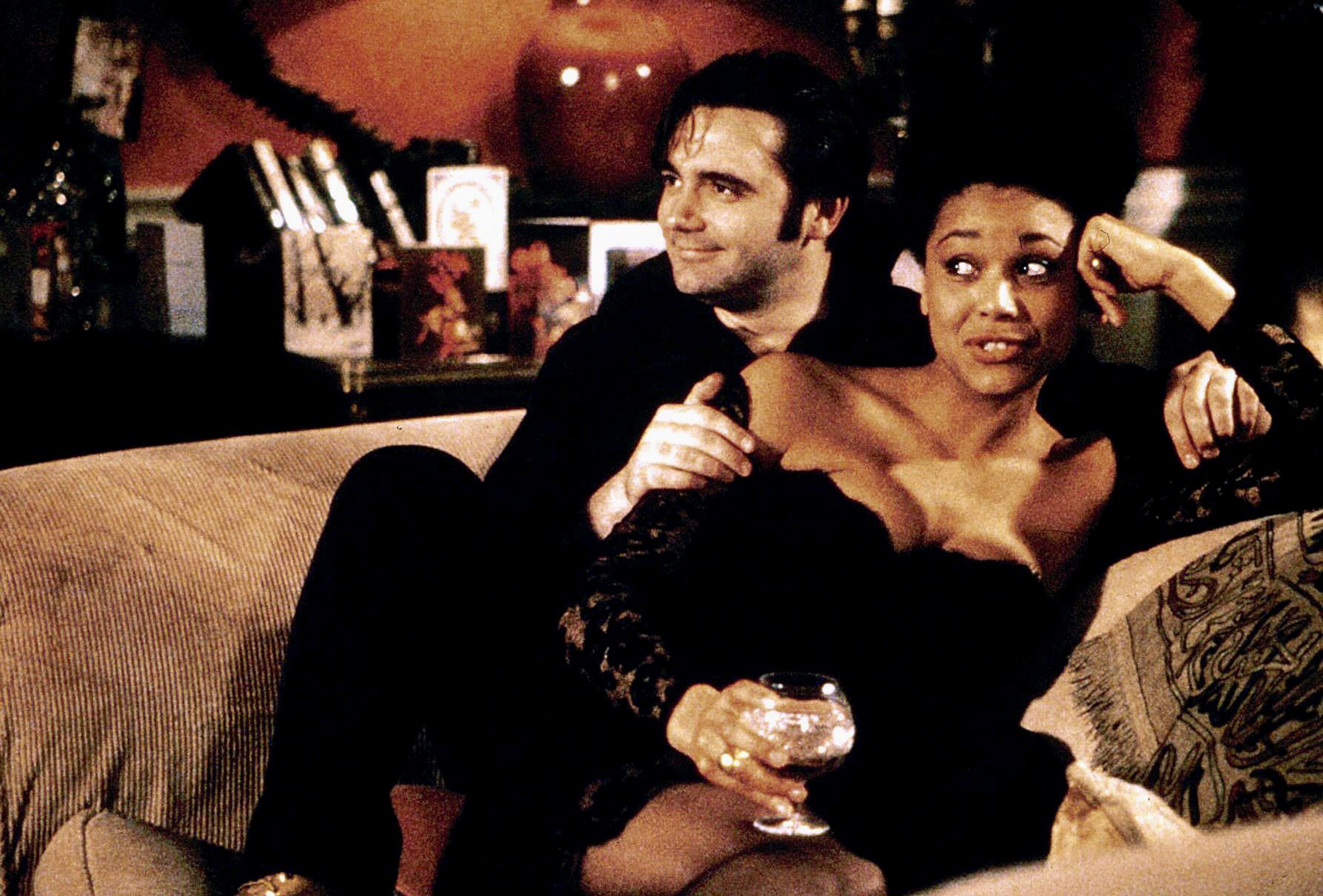 Tony Slattery a Alphonsia Emmanuelová, Petter´S Friends 1992 - Tony Slattery (1/5)