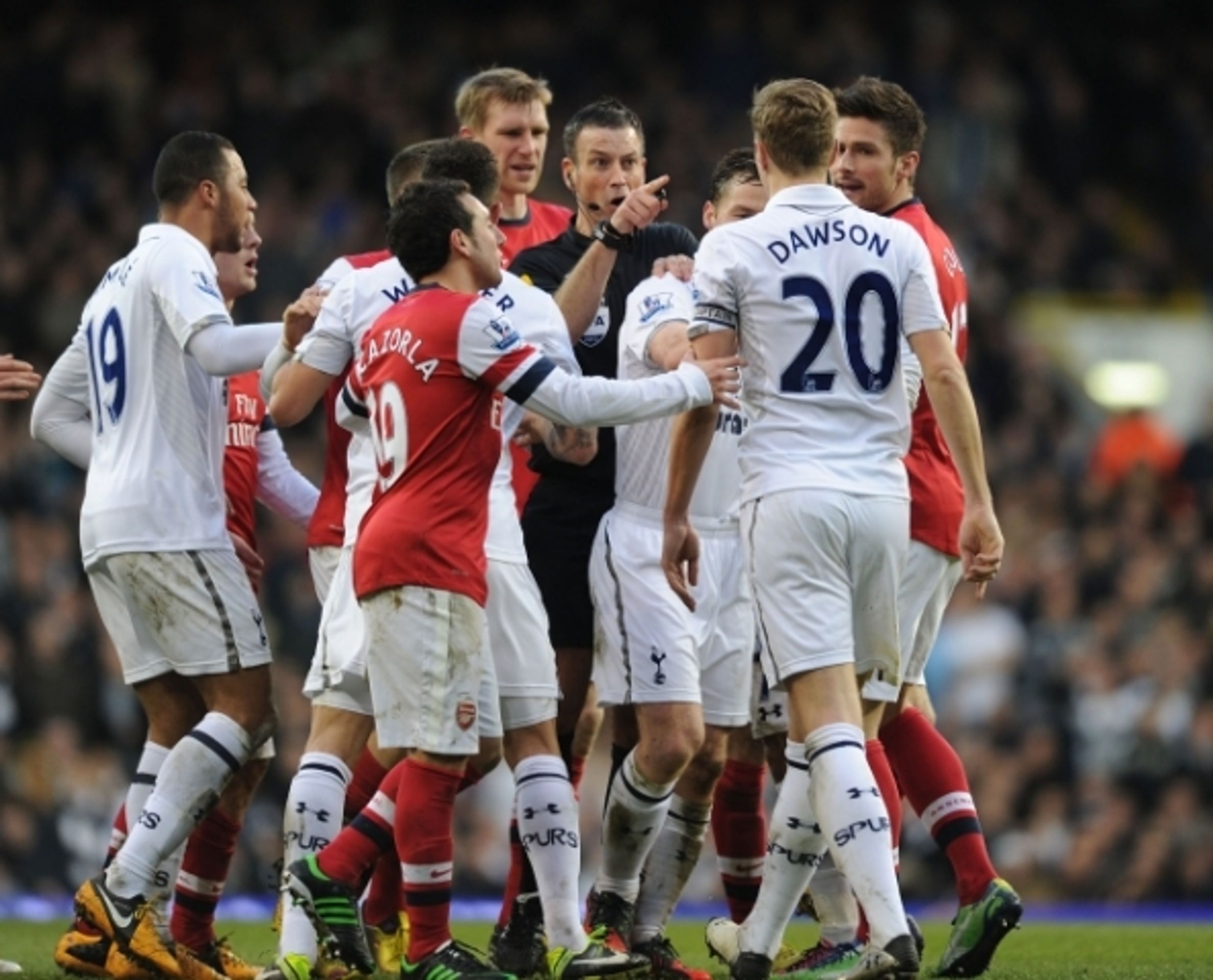 Londýnské derby Arsenal - Tottenham - 3 - GALERIE: Londýnské derby Arsenal - Tottenham (3/9)