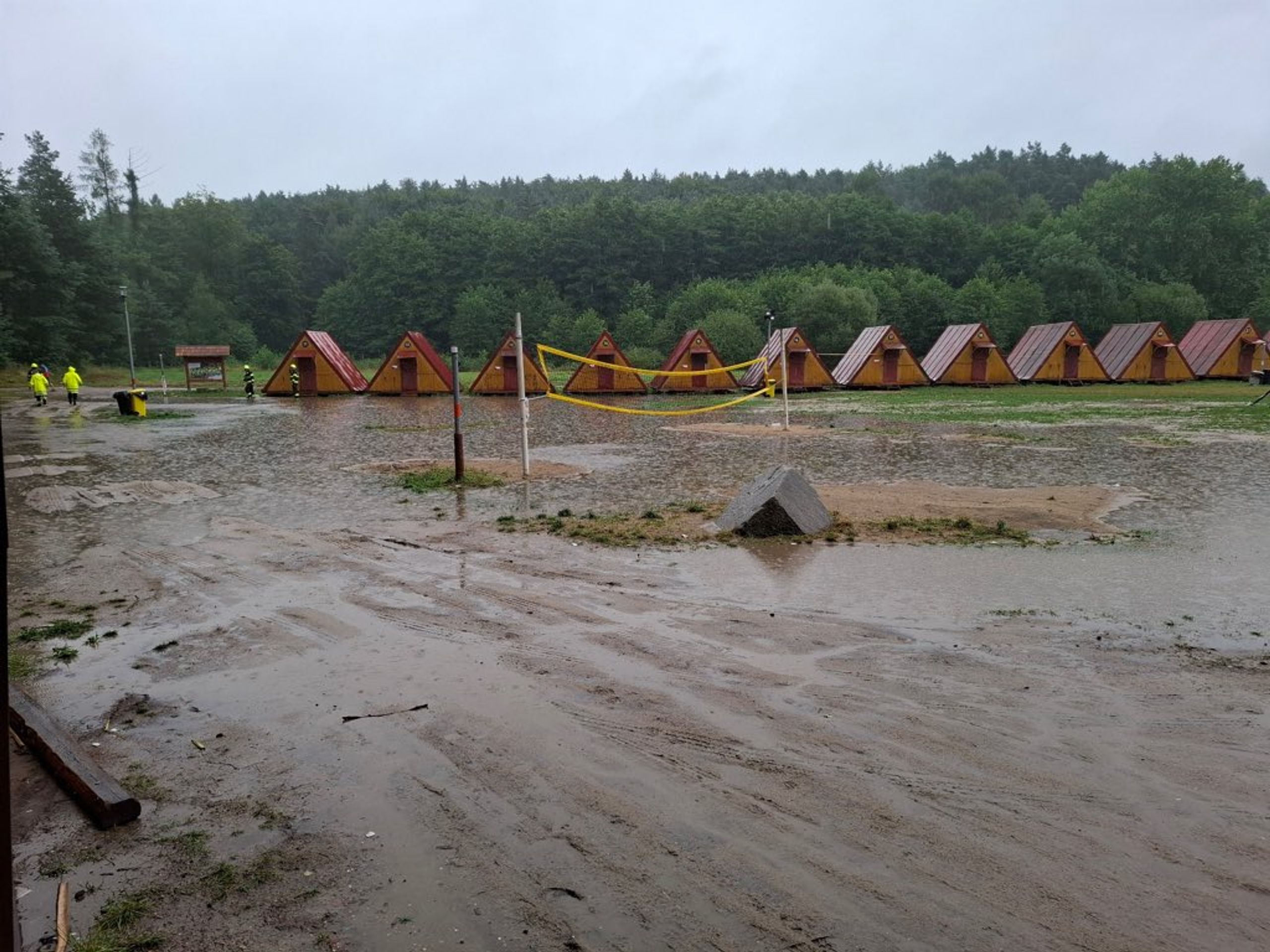 Evakuace tábora na Jesenicku - Evakuace dětských táborů (1/4)