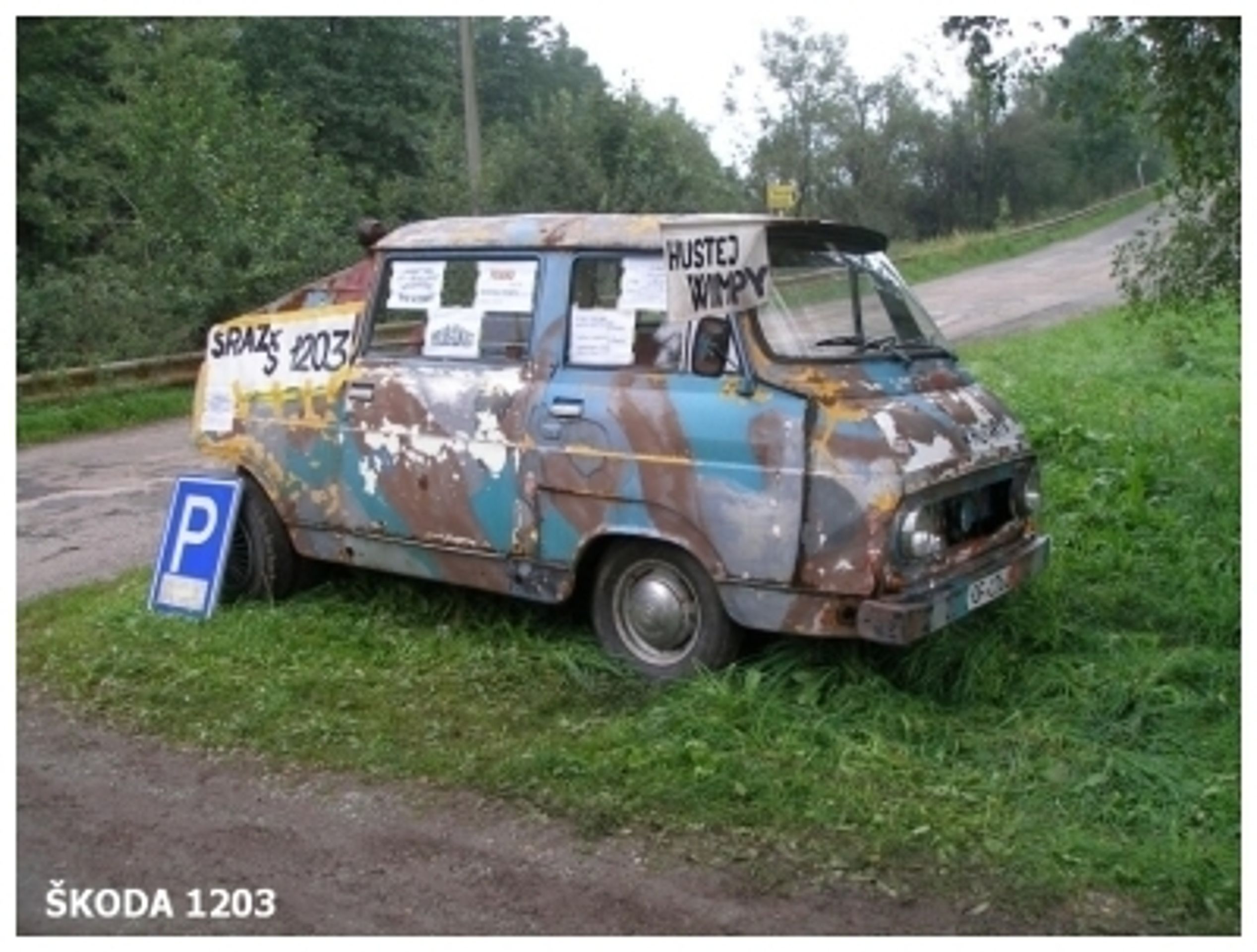 Kultovní Škoda 1203 - 74 - Fotogalerie: Kultovní “dvanda“ slaví. Podívejte se na originální úpravy (30/39)