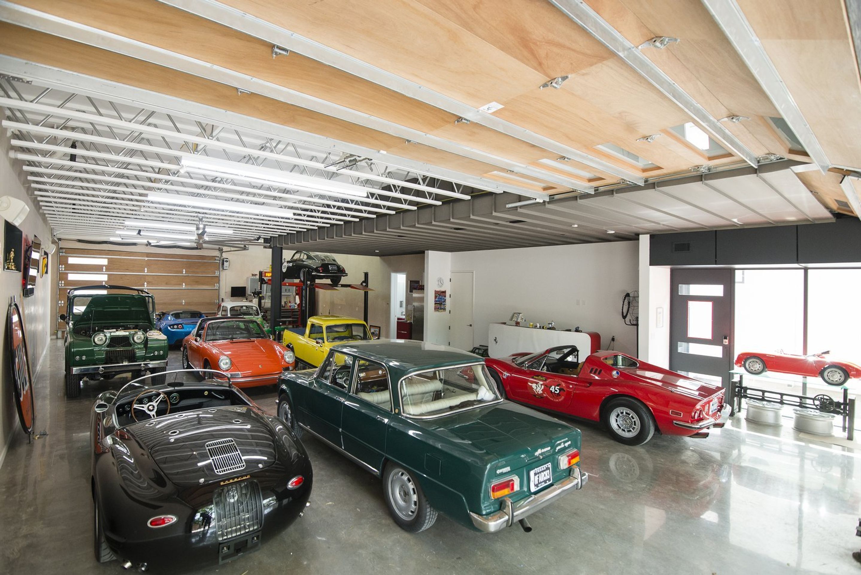 Autohaus - 7 - GALERIE: Autohaus (7/12)