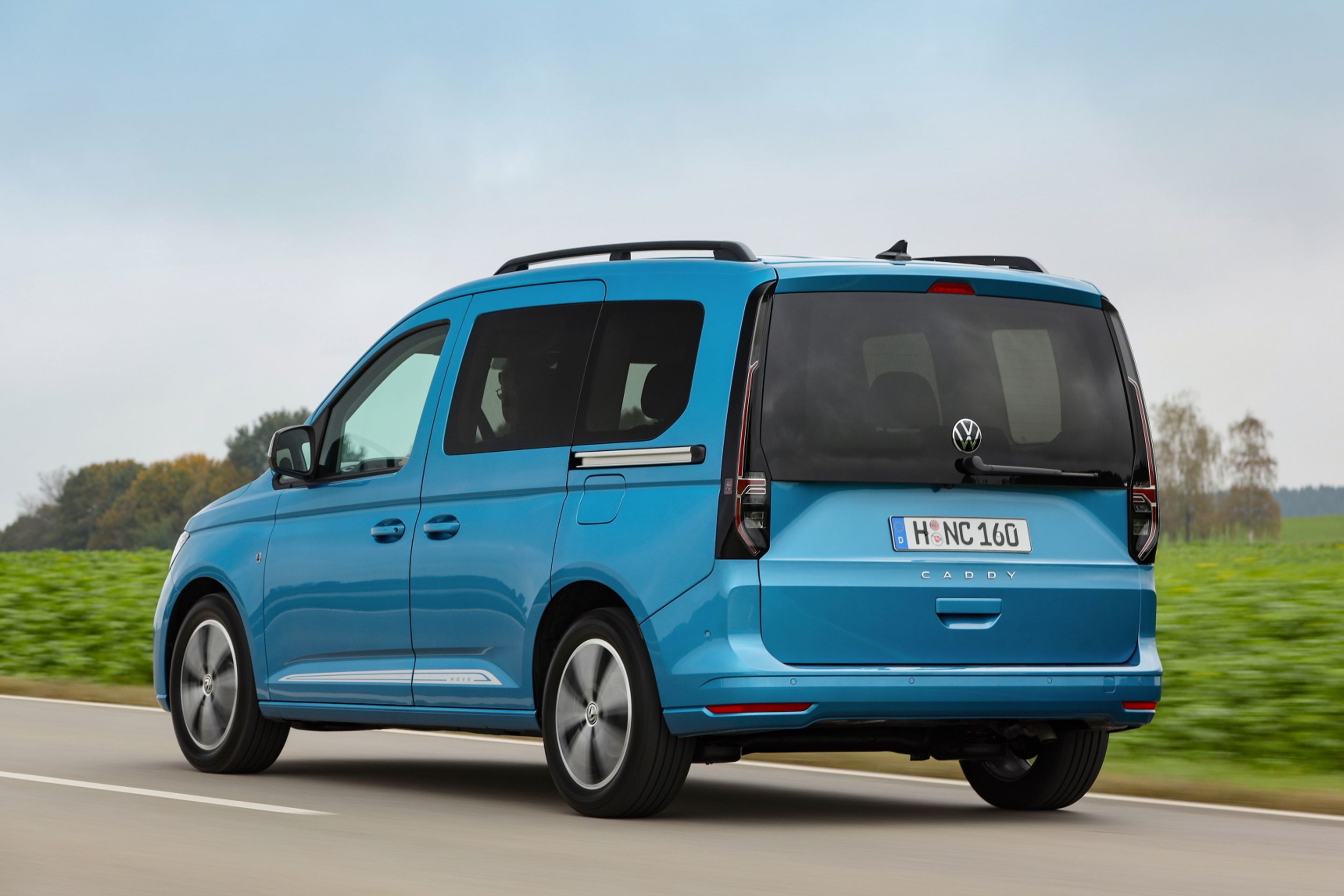 Volkswagen Caddy 5. generace - 36 - Fotogalerie: Nový Caddy jako dříč, obytňák i auto pro rodinu (21/43)