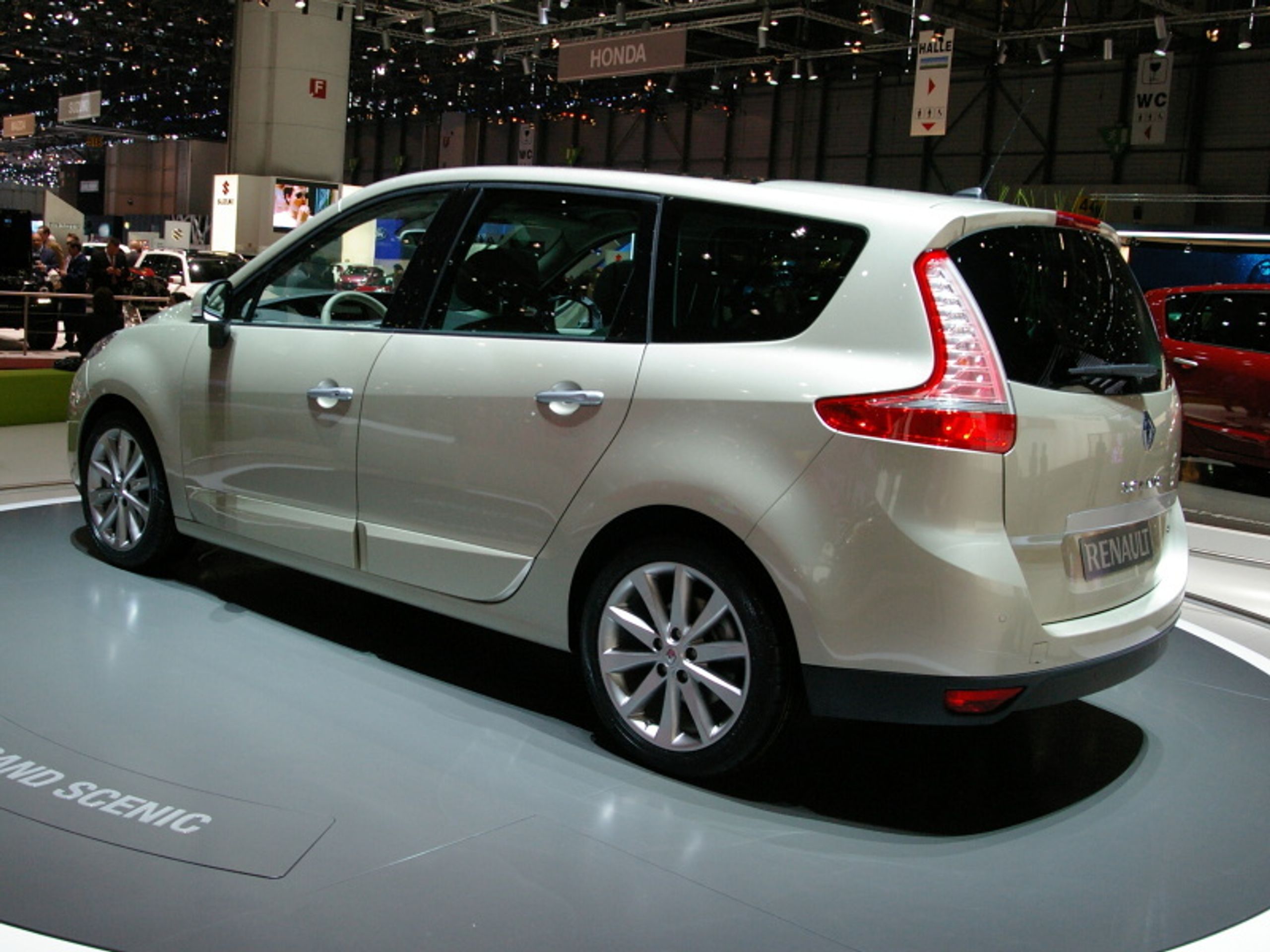 Renault Grand Scénic - GALERIE Ženevské novinky I (4/6)