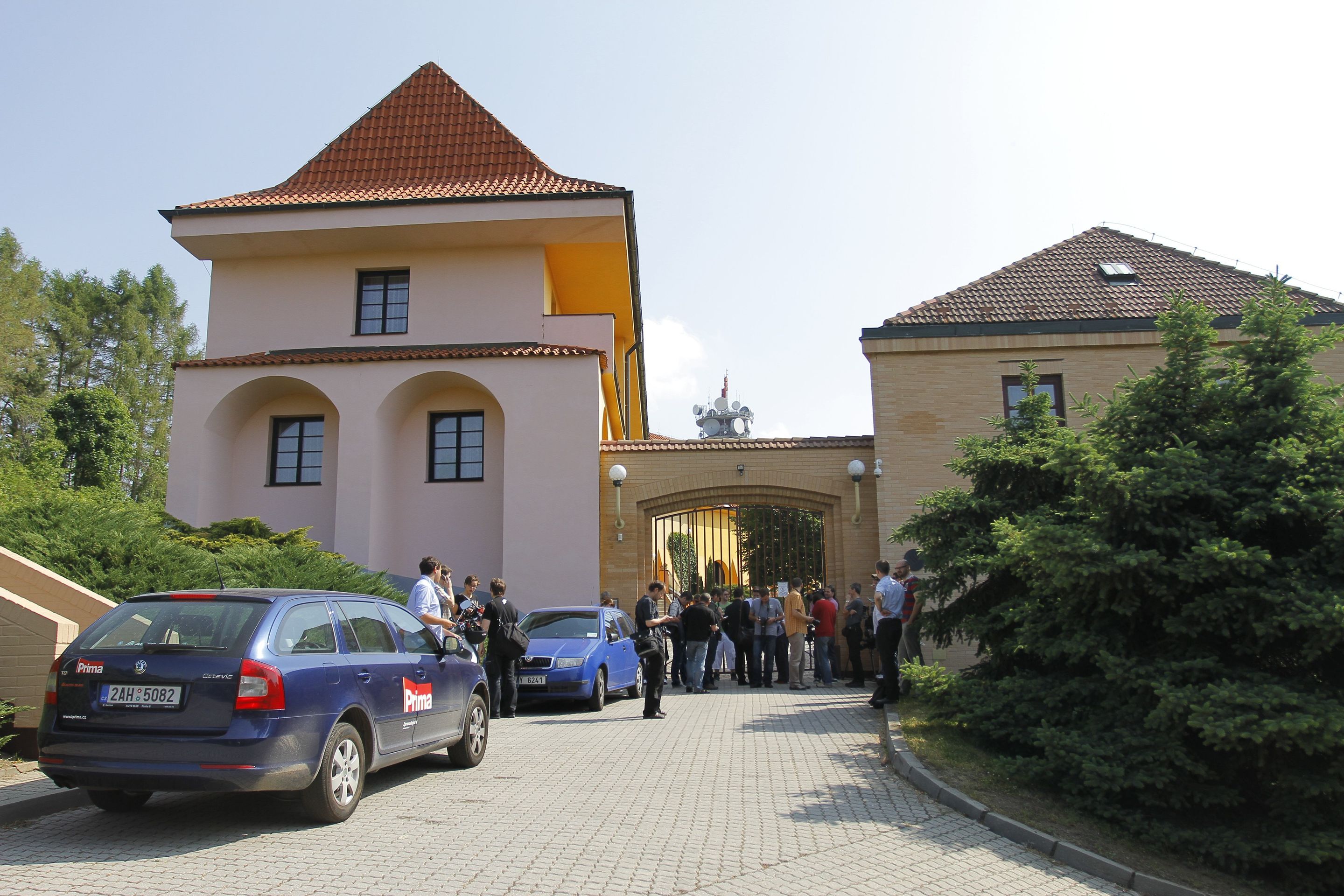 Jednání poslanců o vydání Davida Ratha - 3 - Kauza Rath: Jednání mandátového a imunitního výboru (7/10)